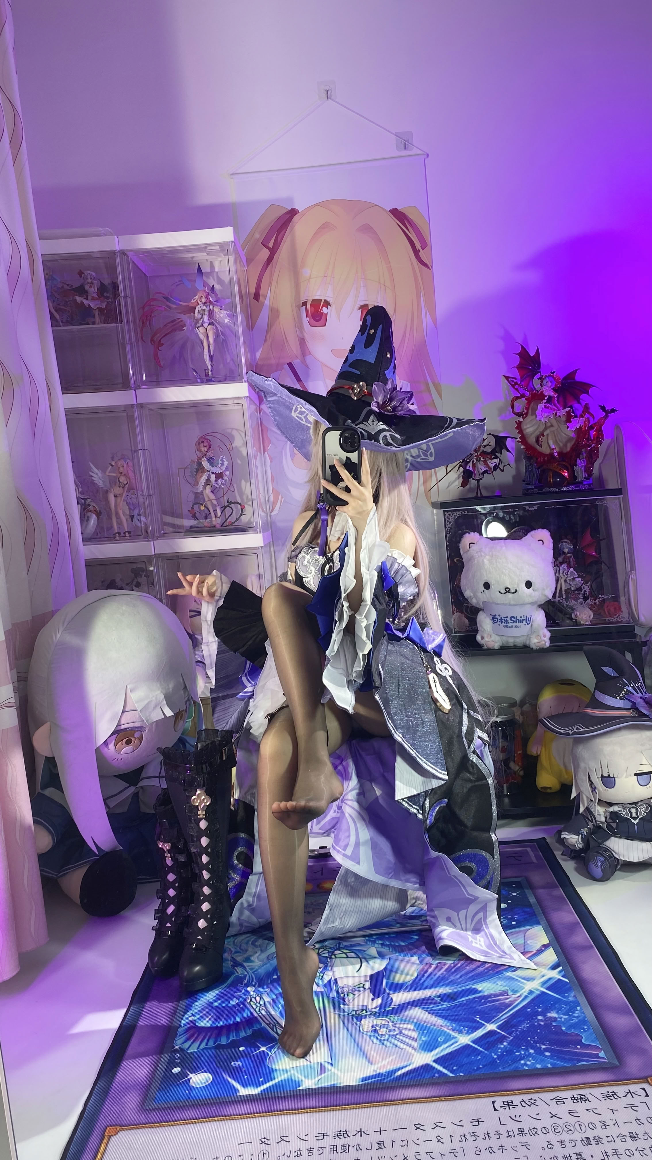 White Oak Shirly - Tháp đen lớn (Honkai Impact: Đường sắt mái vòm ngôi sao)