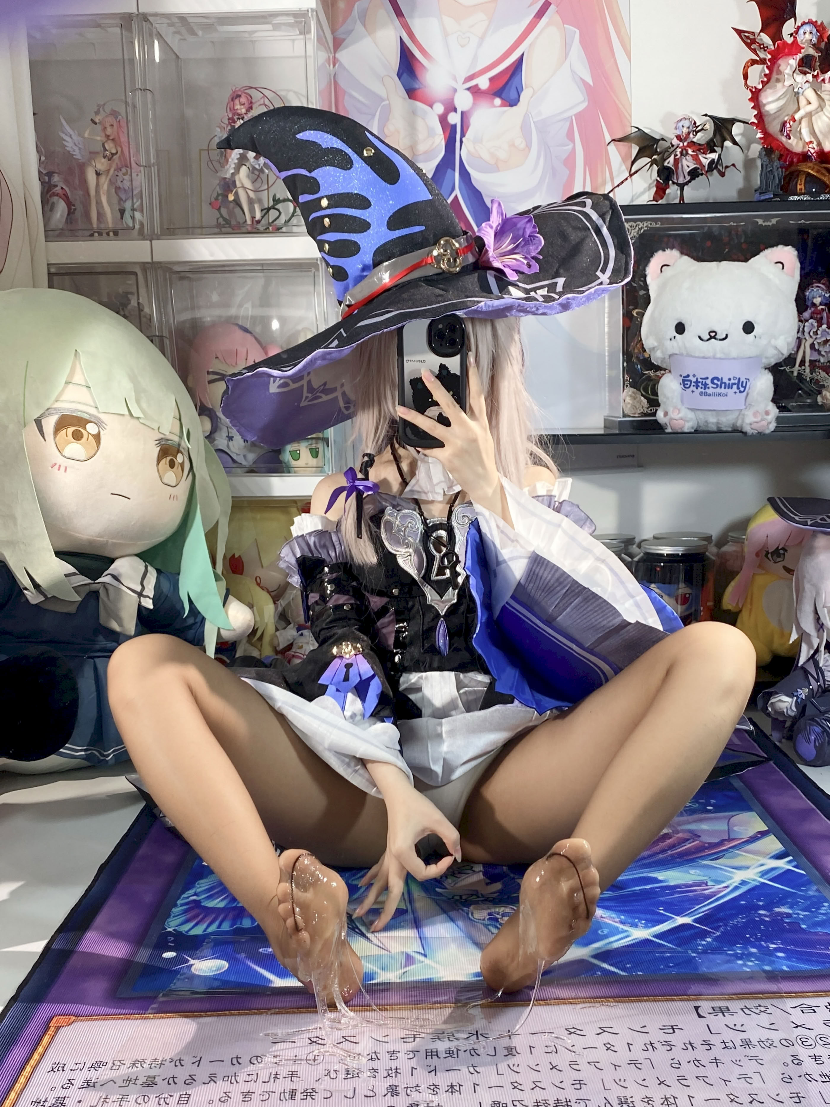 White Oak Shirly - Tháp đen lớn (Honkai Impact: Đường sắt mái vòm ngôi sao)