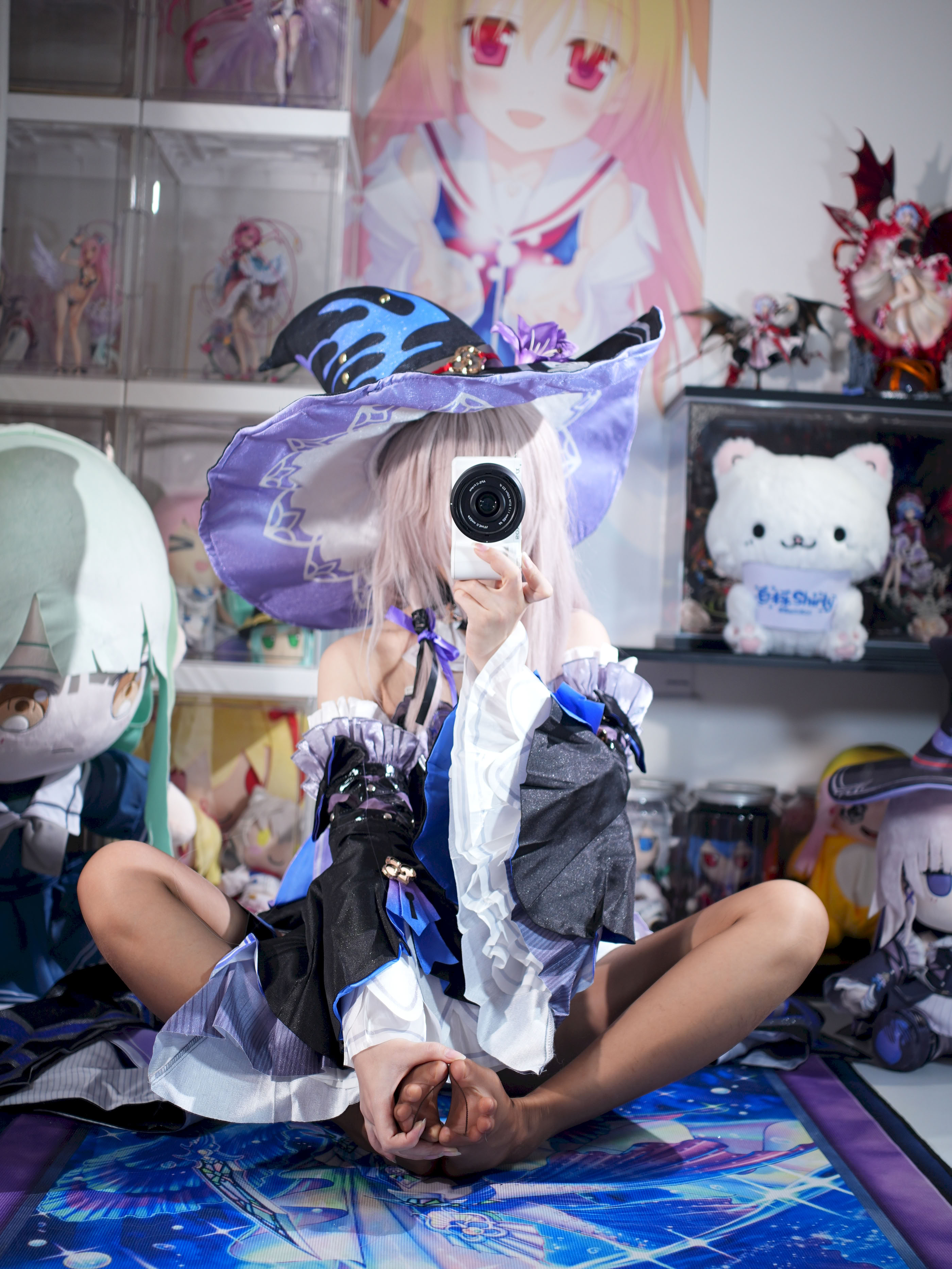 White Oak Shirly - Tháp đen lớn (Honkai Impact: Đường sắt mái vòm ngôi sao)