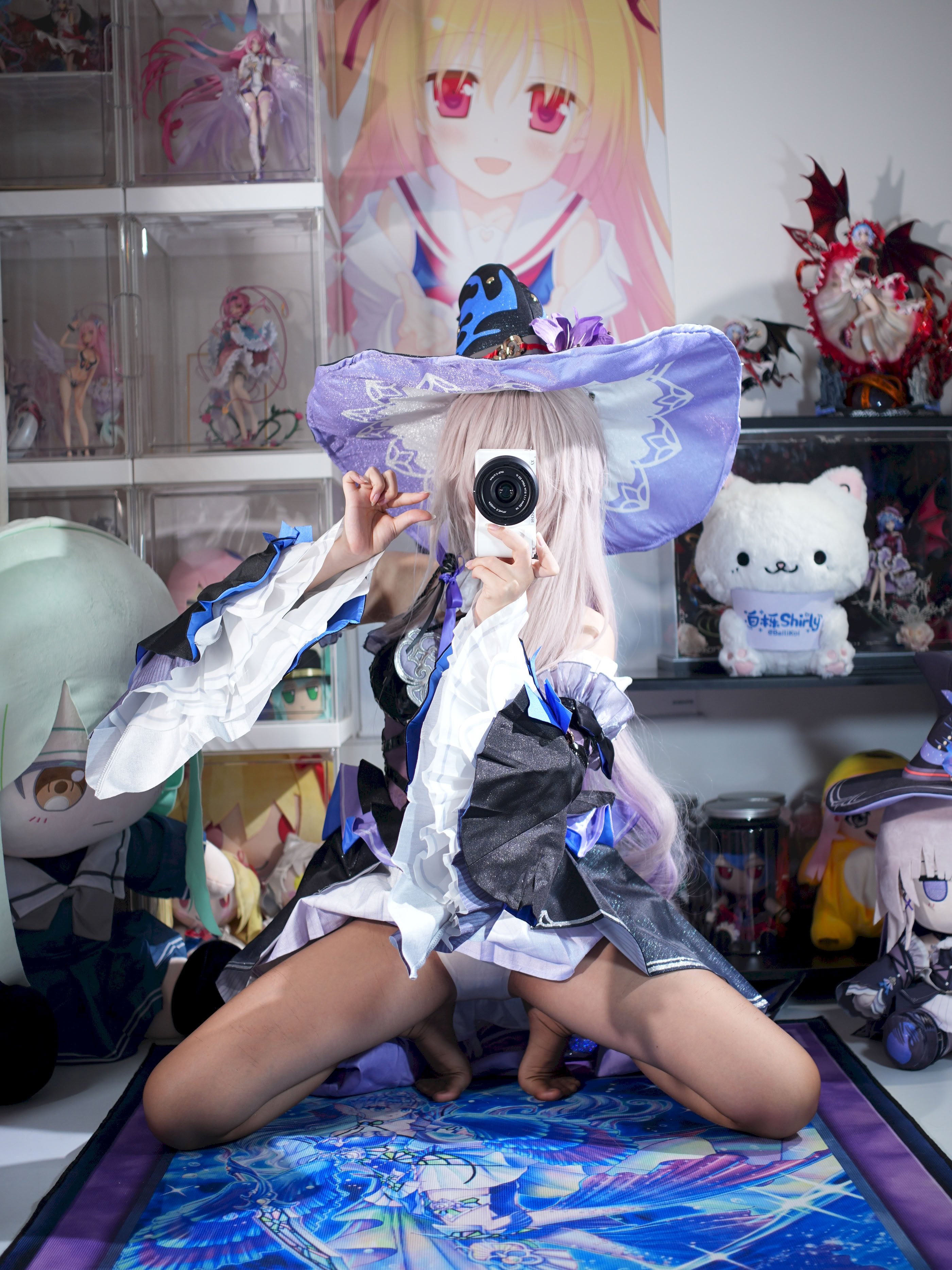 White Oak Shirly - Tháp đen lớn (Honkai Impact: Đường sắt mái vòm ngôi sao)