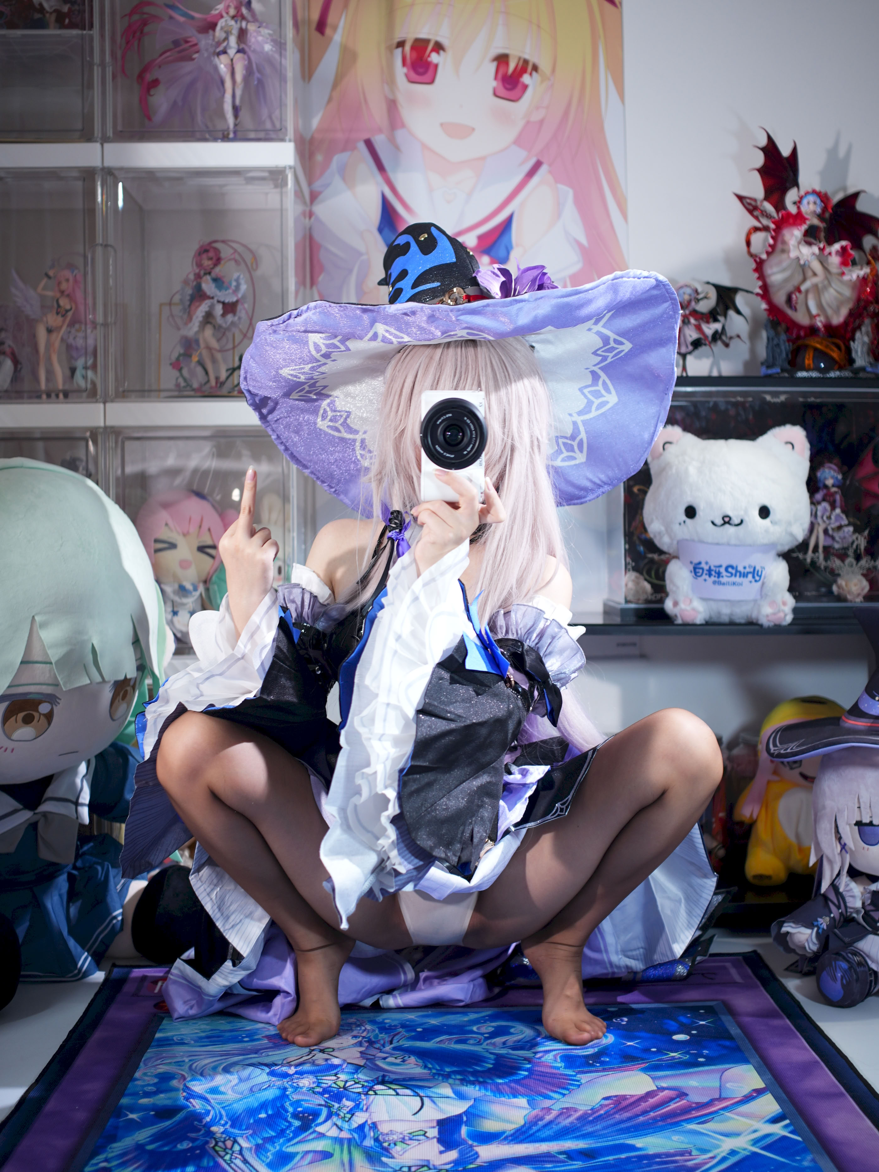 White Oak Shirly - Tháp đen lớn (Honkai Impact: Đường sắt mái vòm ngôi sao)