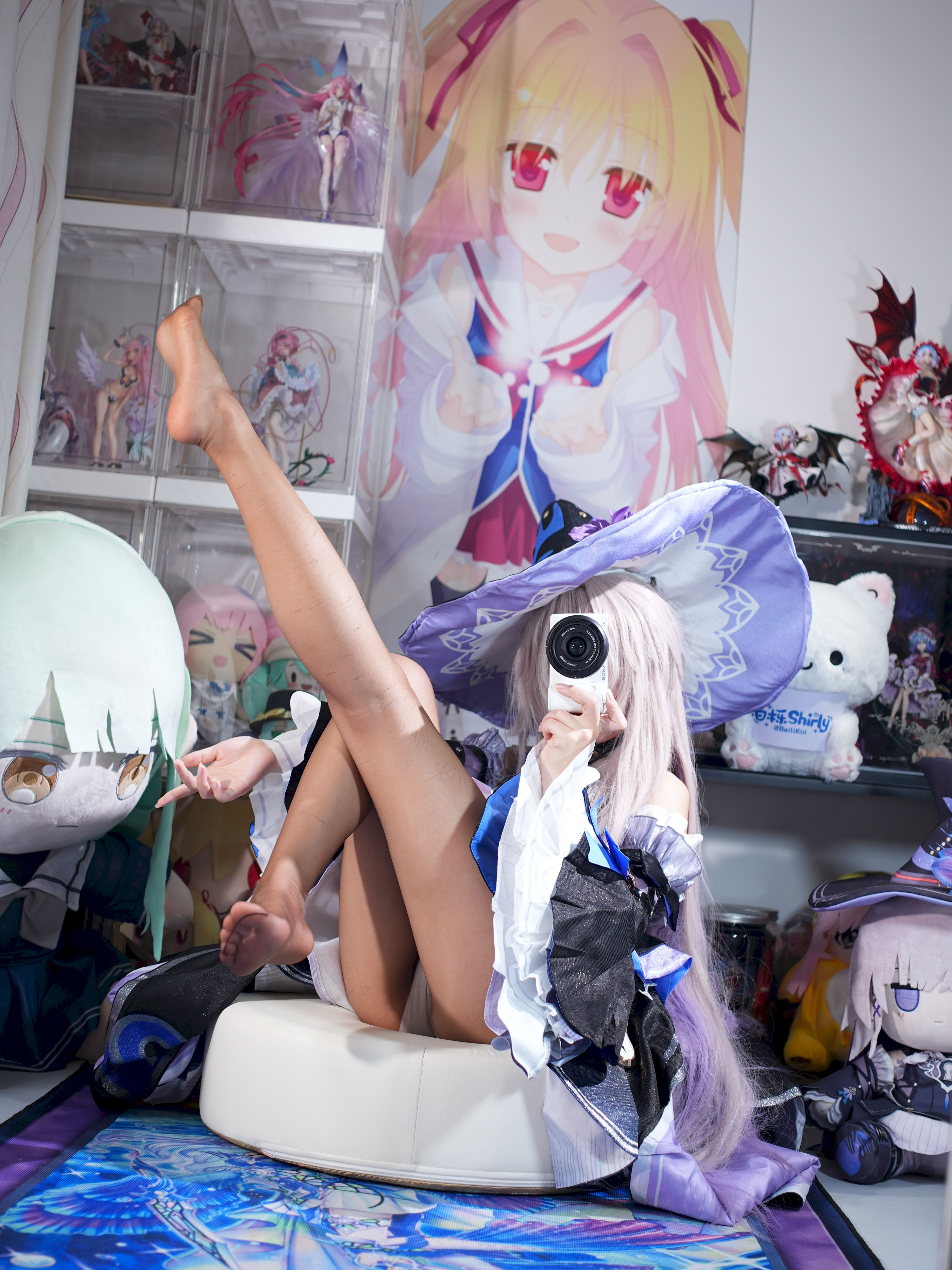 White Oak Shirly - Tháp đen lớn (Honkai Impact: Đường sắt mái vòm ngôi sao)