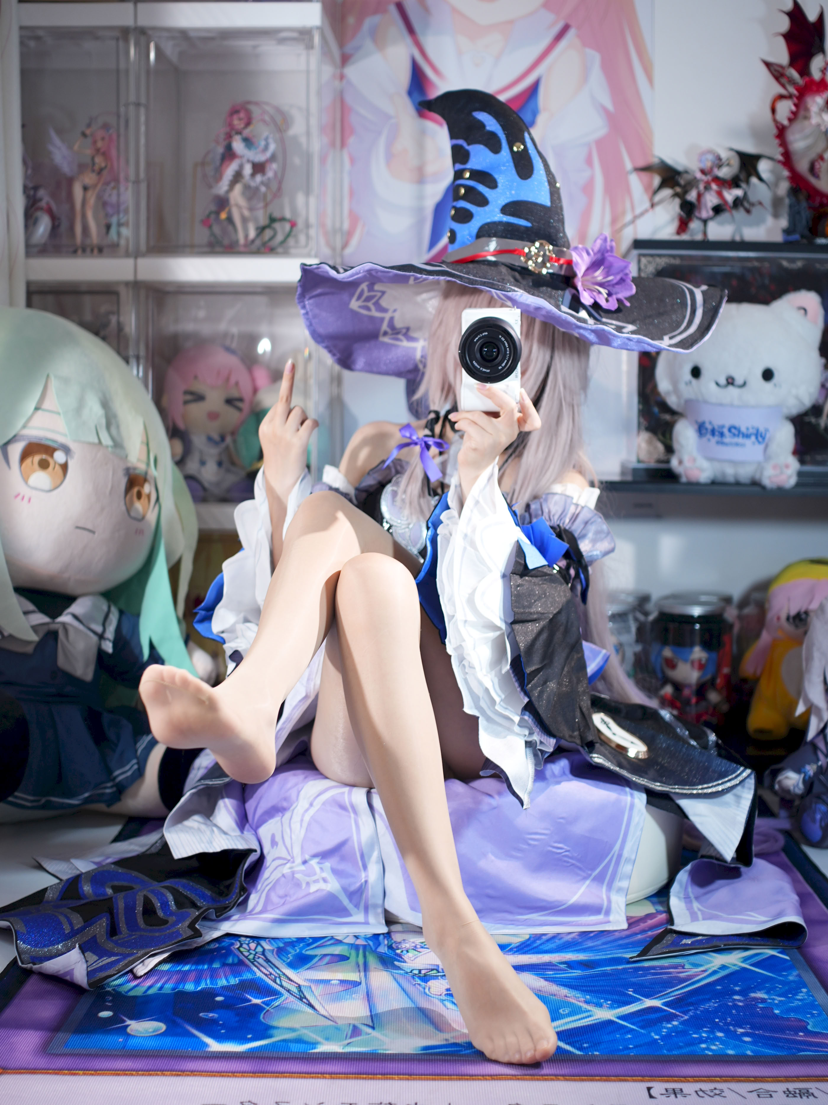 White Oak Shirly - Tháp đen lớn (Honkai Impact: Đường sắt mái vòm ngôi sao)