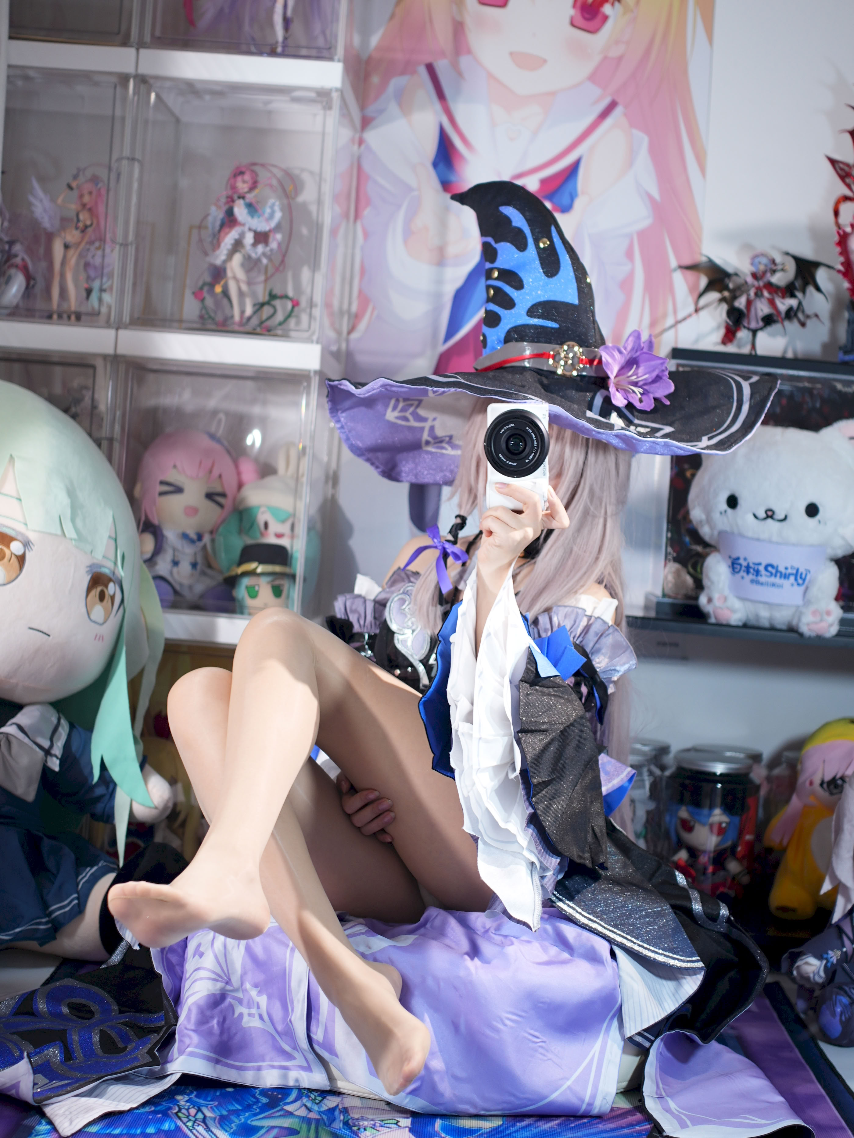 White Oak Shirly - Tháp đen lớn (Honkai Impact: Đường sắt mái vòm ngôi sao)