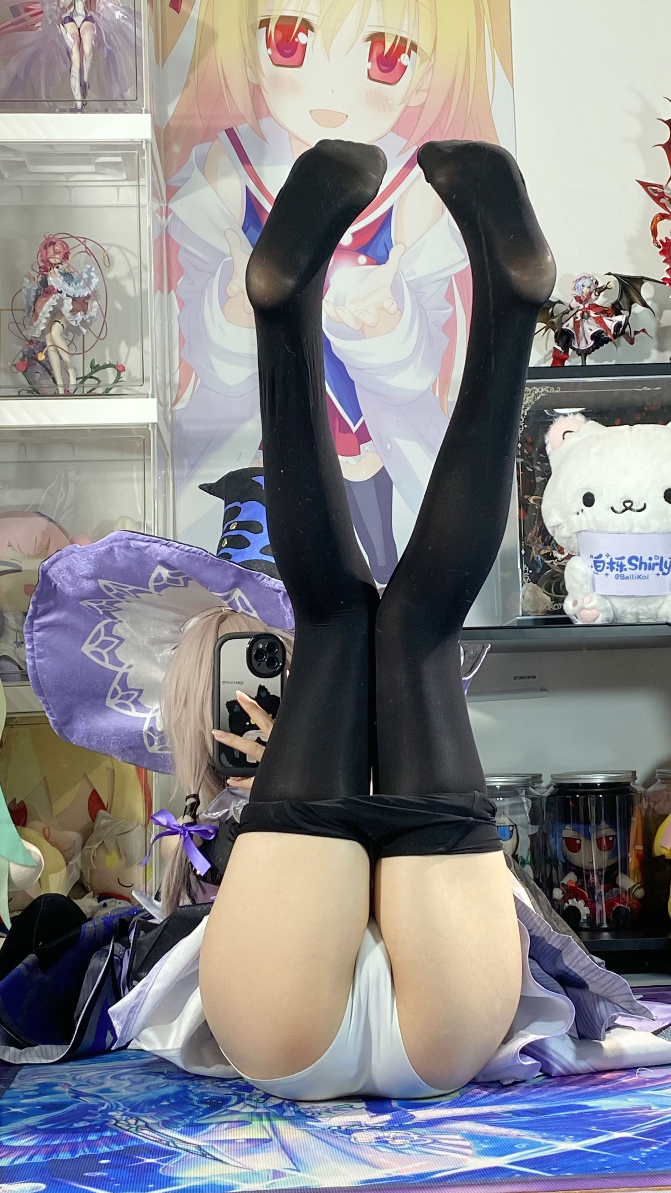 White Oak Shirly - Tháp đen lớn (Honkai Impact: Đường sắt mái vòm ngôi sao)