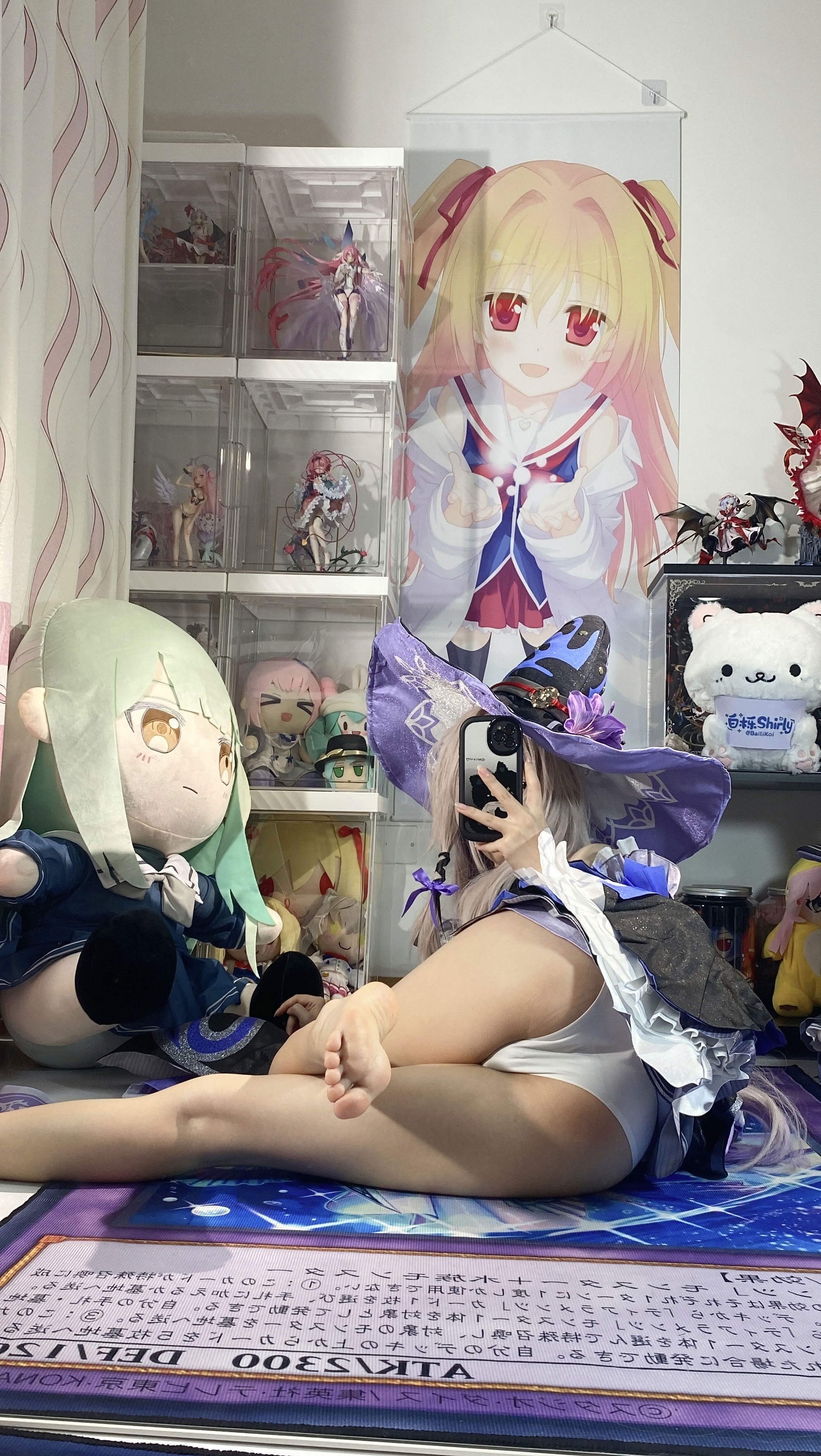 White Oak Shirly - Tháp đen lớn (Honkai Impact: Đường sắt mái vòm ngôi sao)