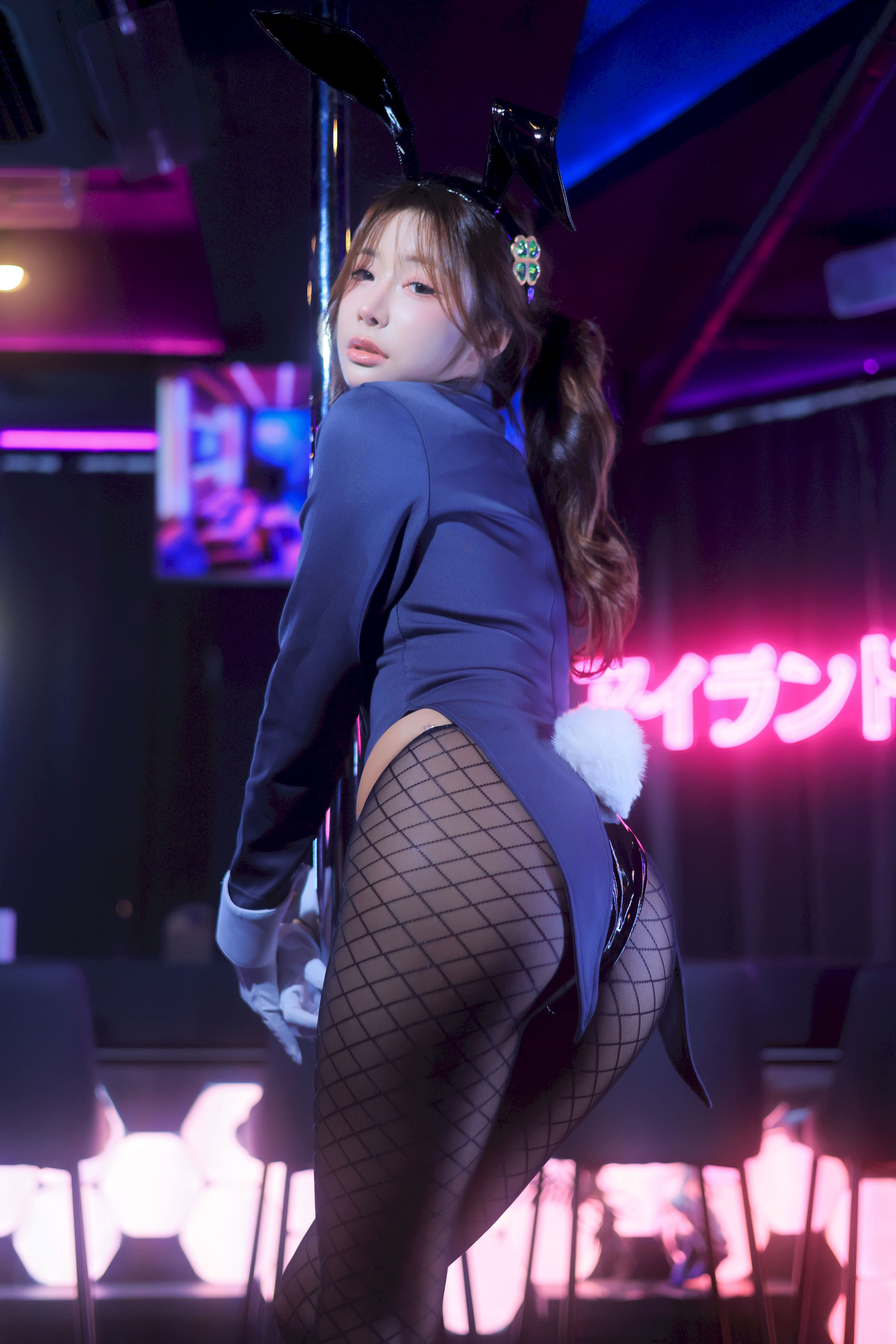 YeonYu - Đặc vụ Bunny Ade