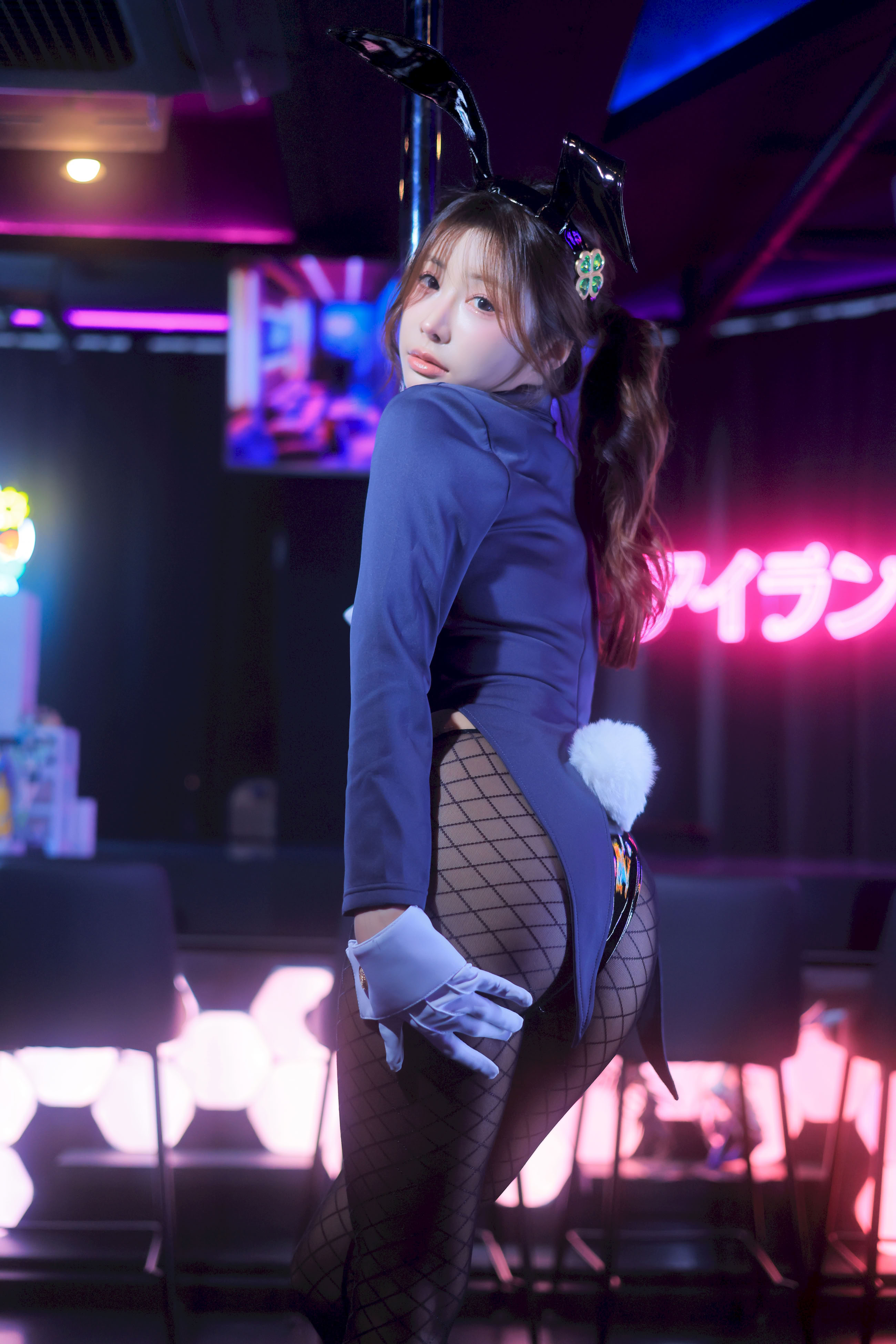 YeonYu - Đặc vụ Bunny Ade