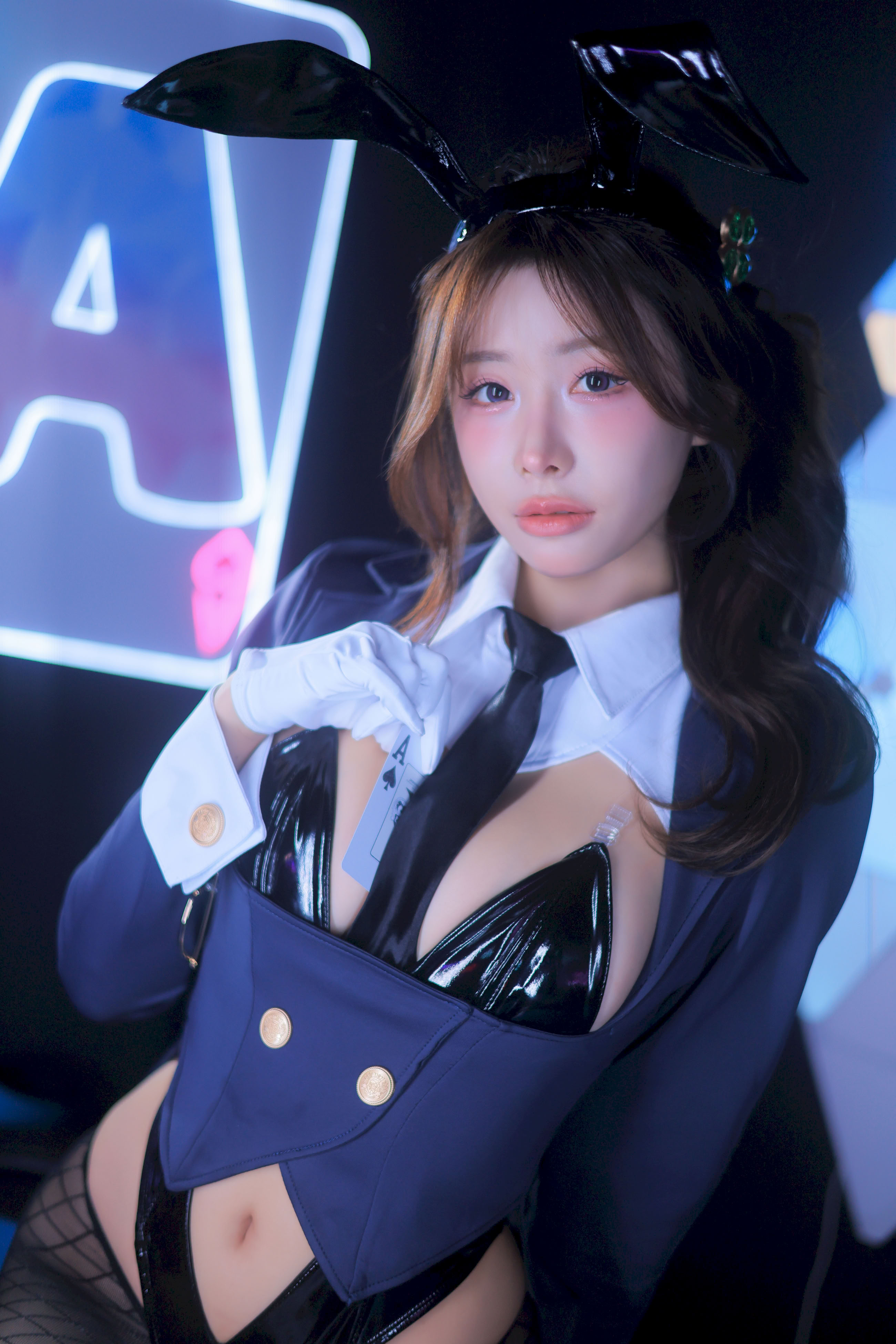 YeonYu - Đặc vụ Bunny Ade