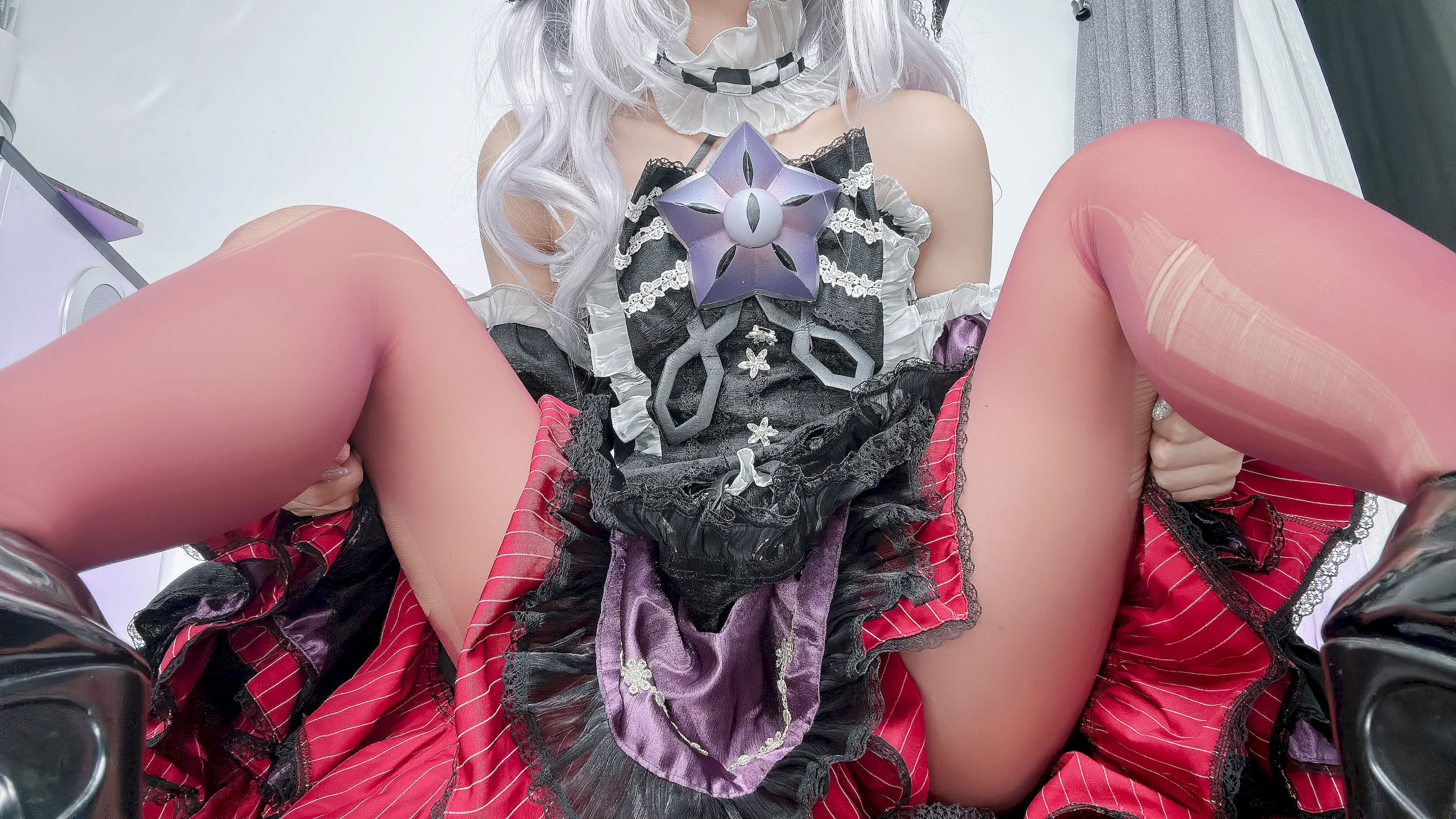 PoppaChan - Murasaki Shion (Váy) (Vtuber)