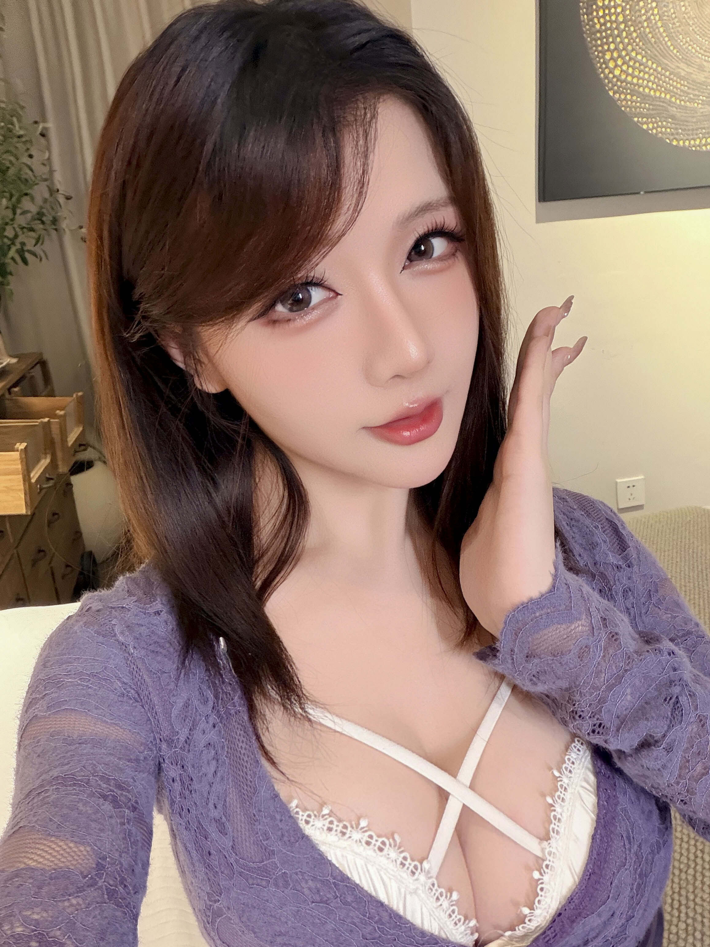 Xingzhi Chichi Tháng 12 năm 2025 Kế hoạch G Cô ấy chỉ là em gái tôi + Tháng 1 năm 2026 Bạn gái được ủy quyền của Kế hoạch G