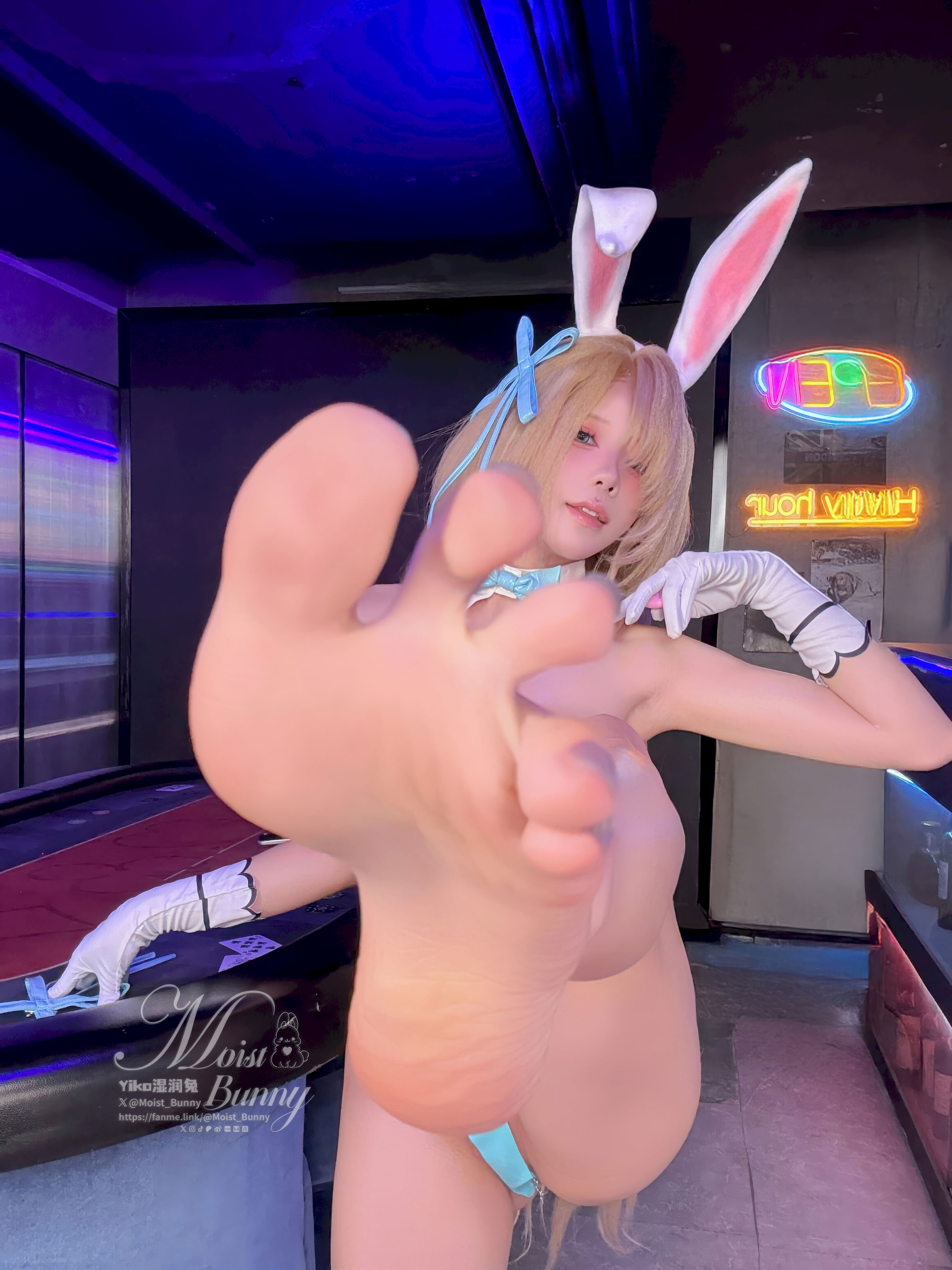 Hãy cắn một miếng Bunny Girl [Yiko Moist Rabbit] - Tháng 3 năm 2026 Blue Archives Asuna Bunny Girl