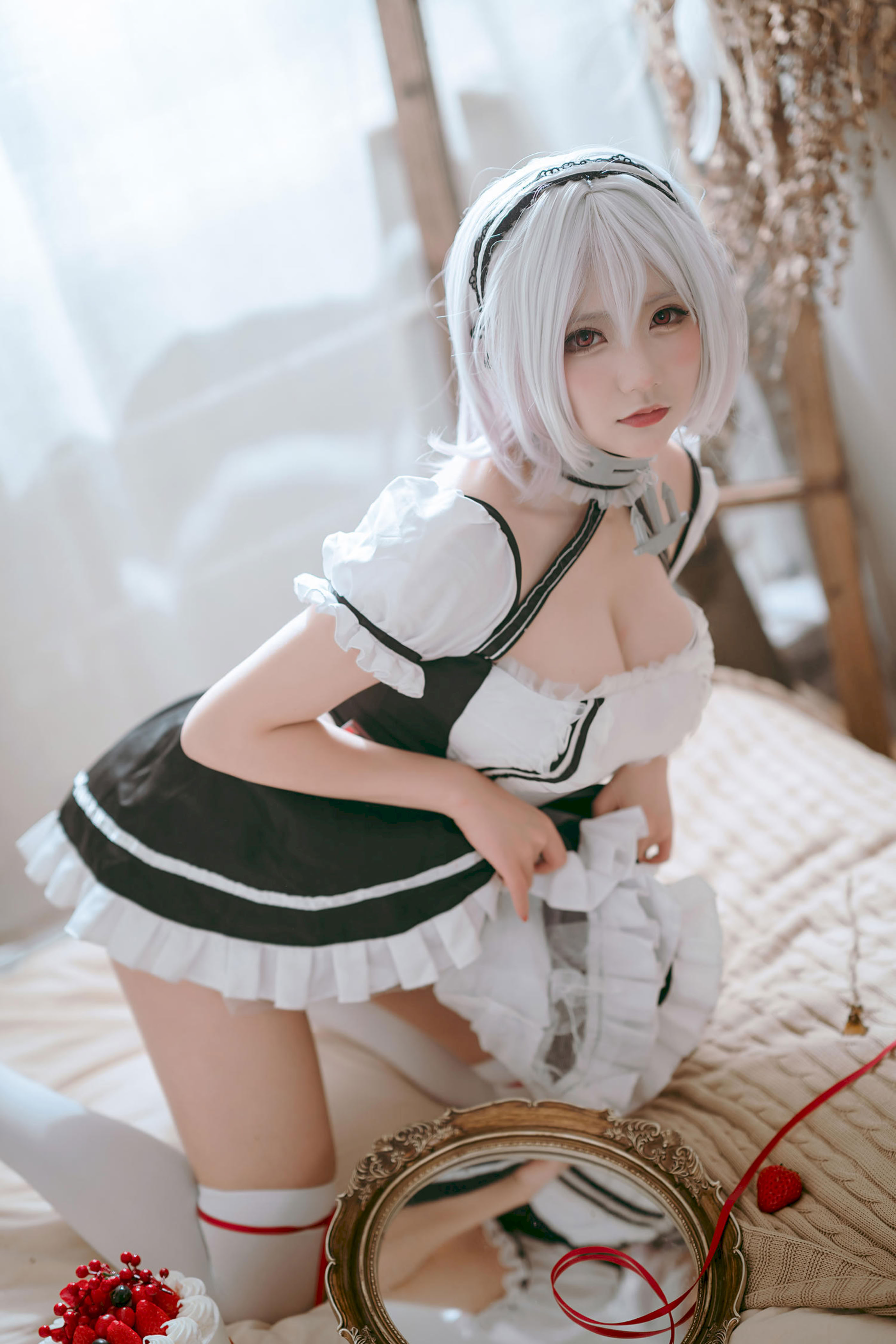 Có phải là một con gấu con không? Azur Lane Sirius