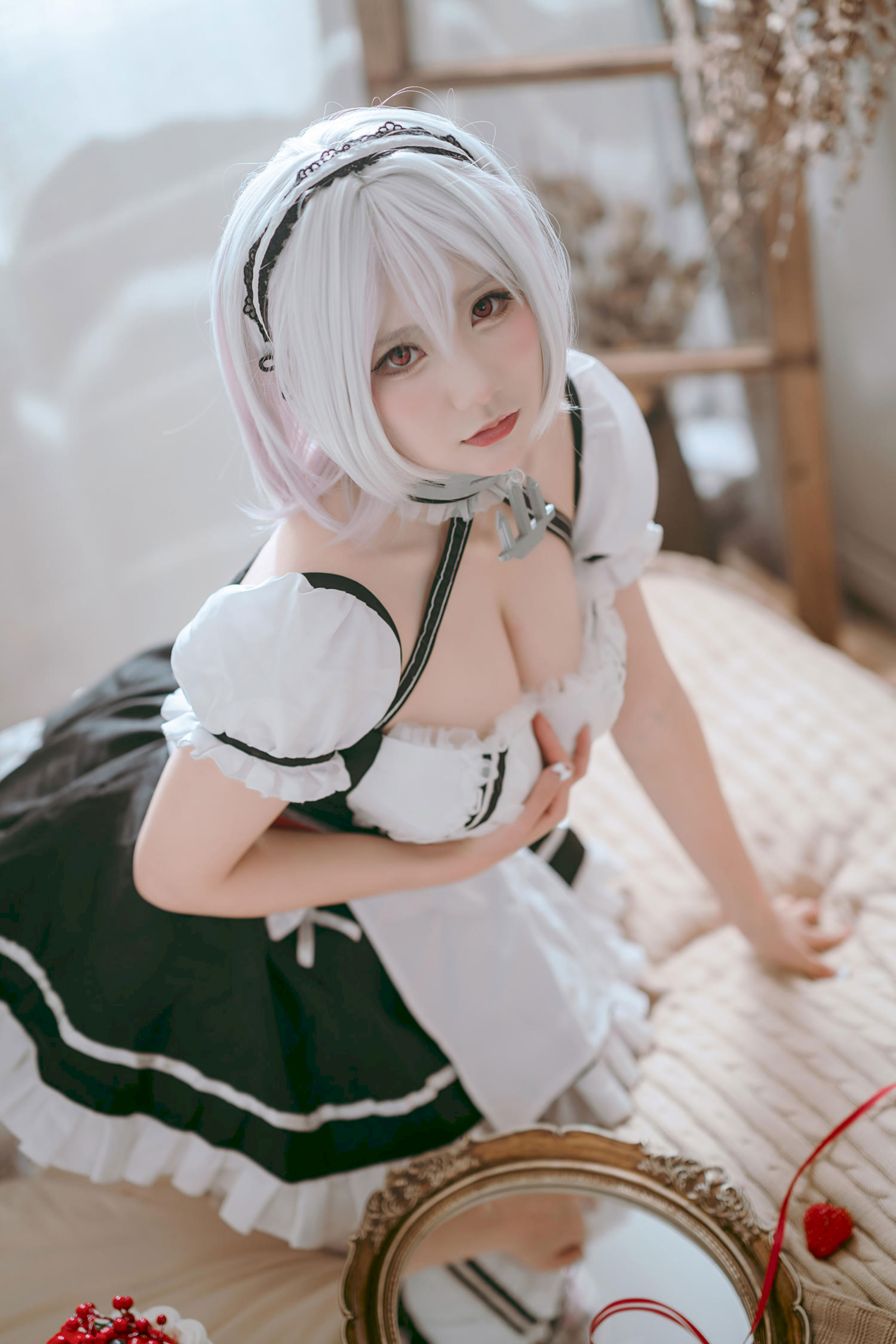 Có phải là một con gấu con không? Azur Lane Sirius