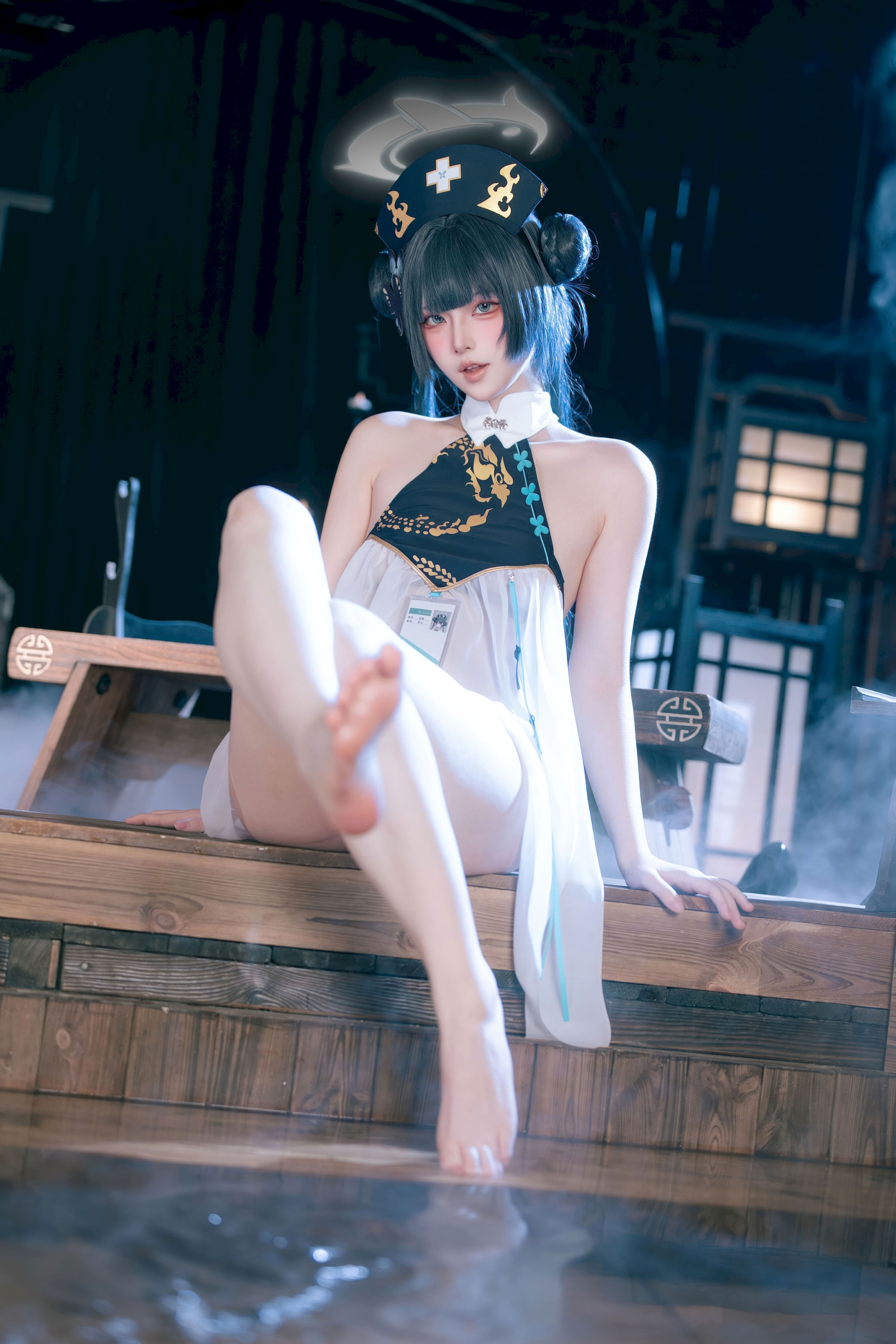 Yuyu - Y tá người hâm mộ Feisaki của Azure Archives