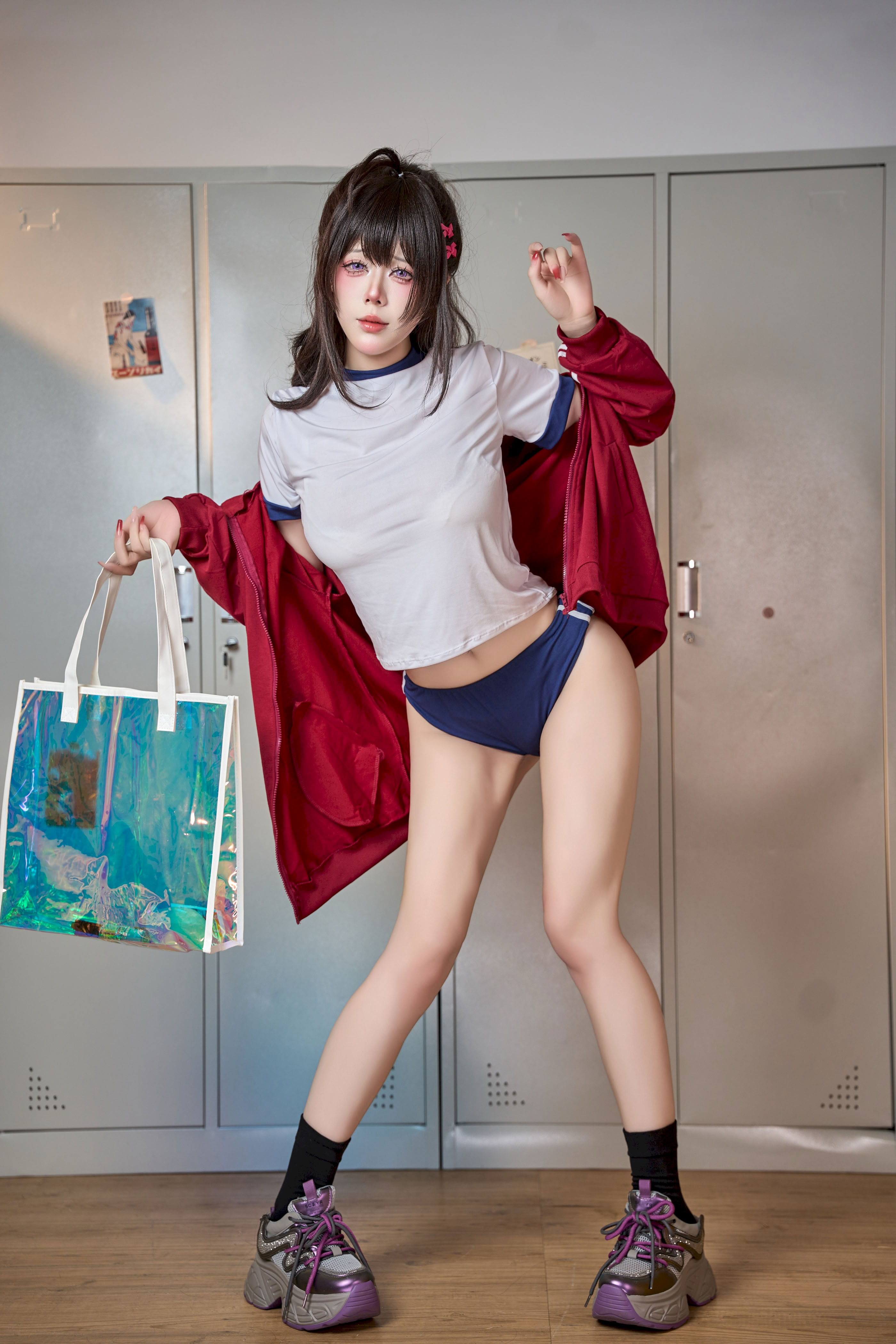 Chín Chữ - Bộ đồ thể dục màu nâu 2 Luoan