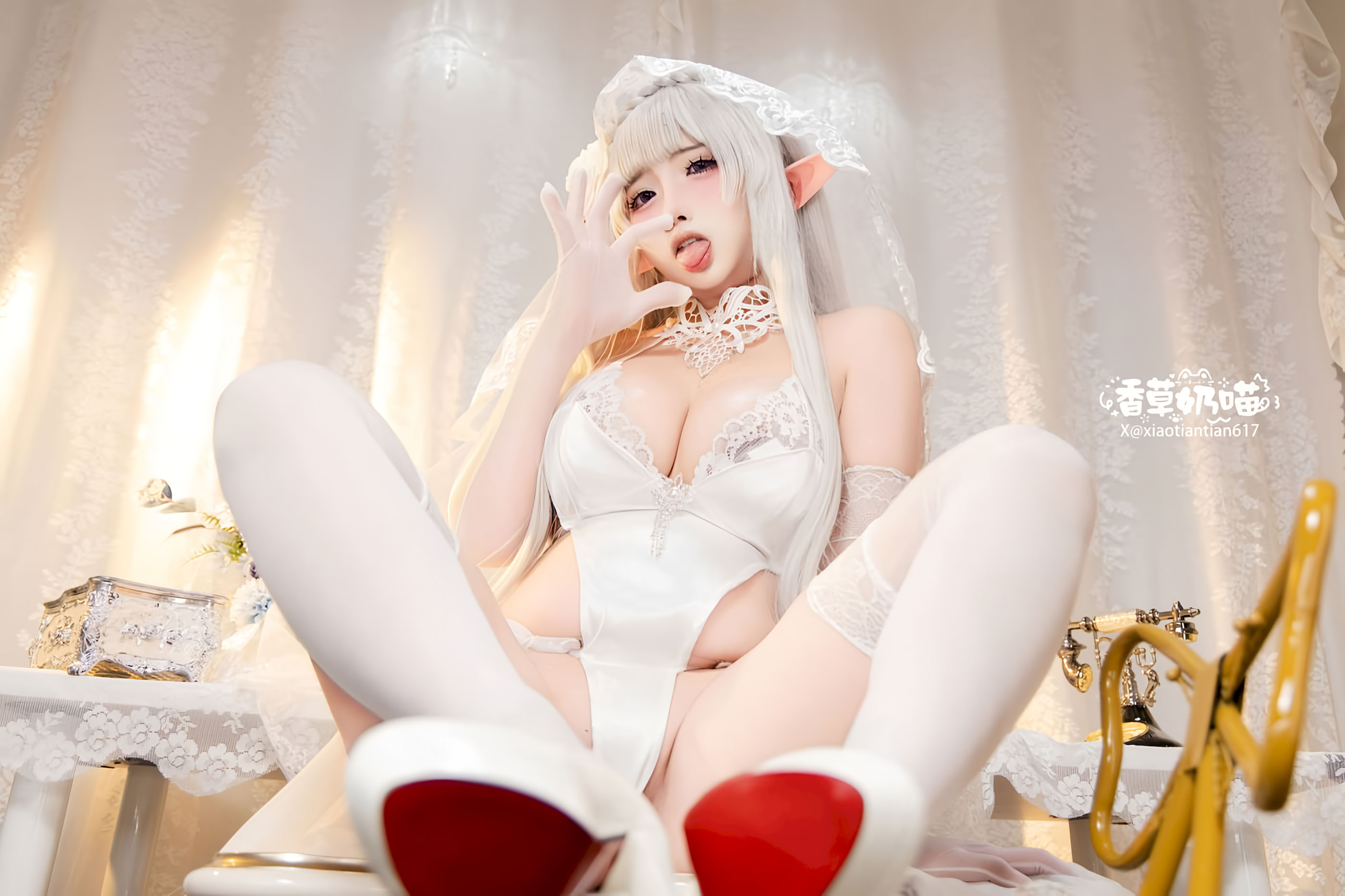 Hương Vị Sữa Mèo Emilia Ngày Lễ Tình Nhân