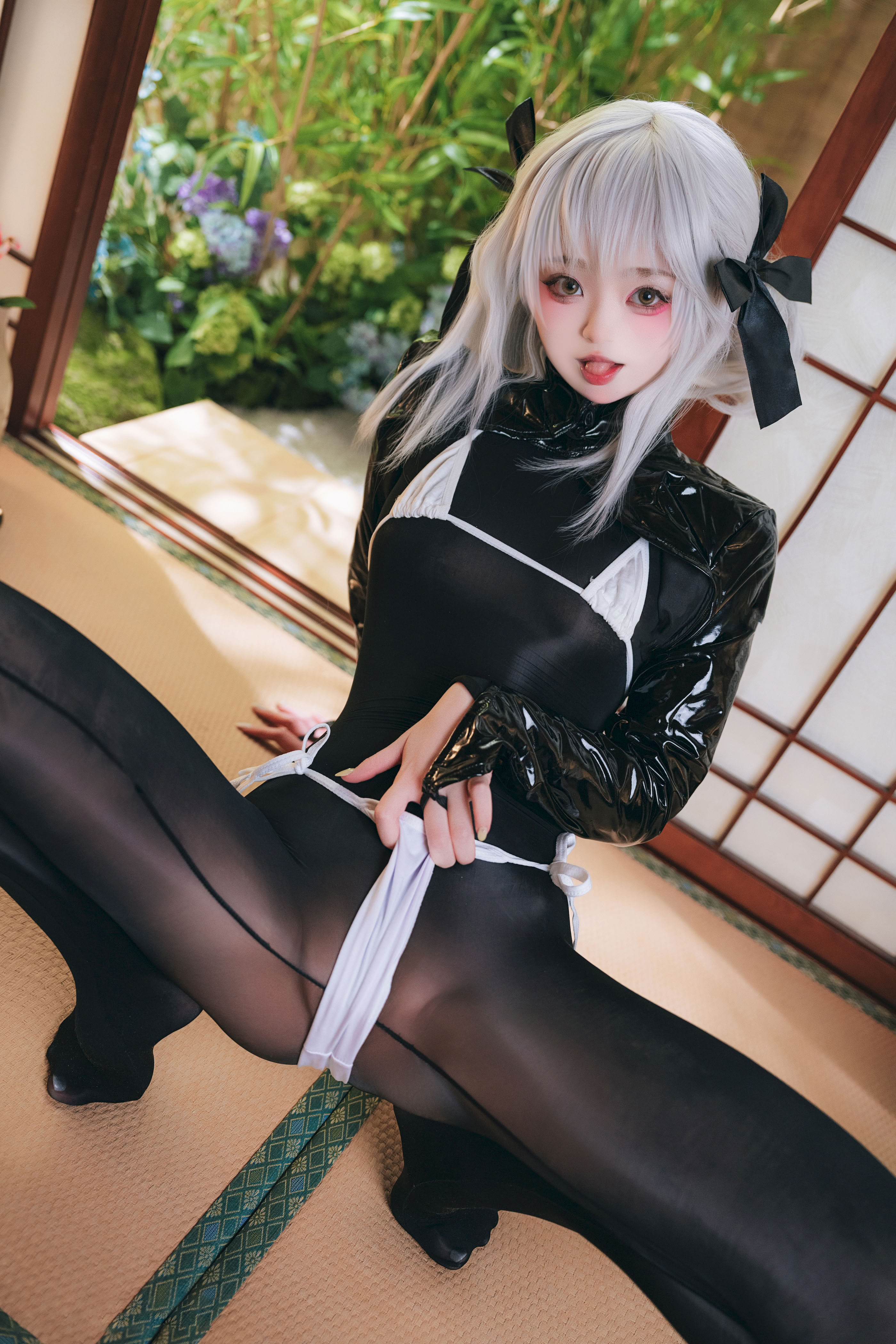 Irisuare Airi Nikke Thỏ Trắng