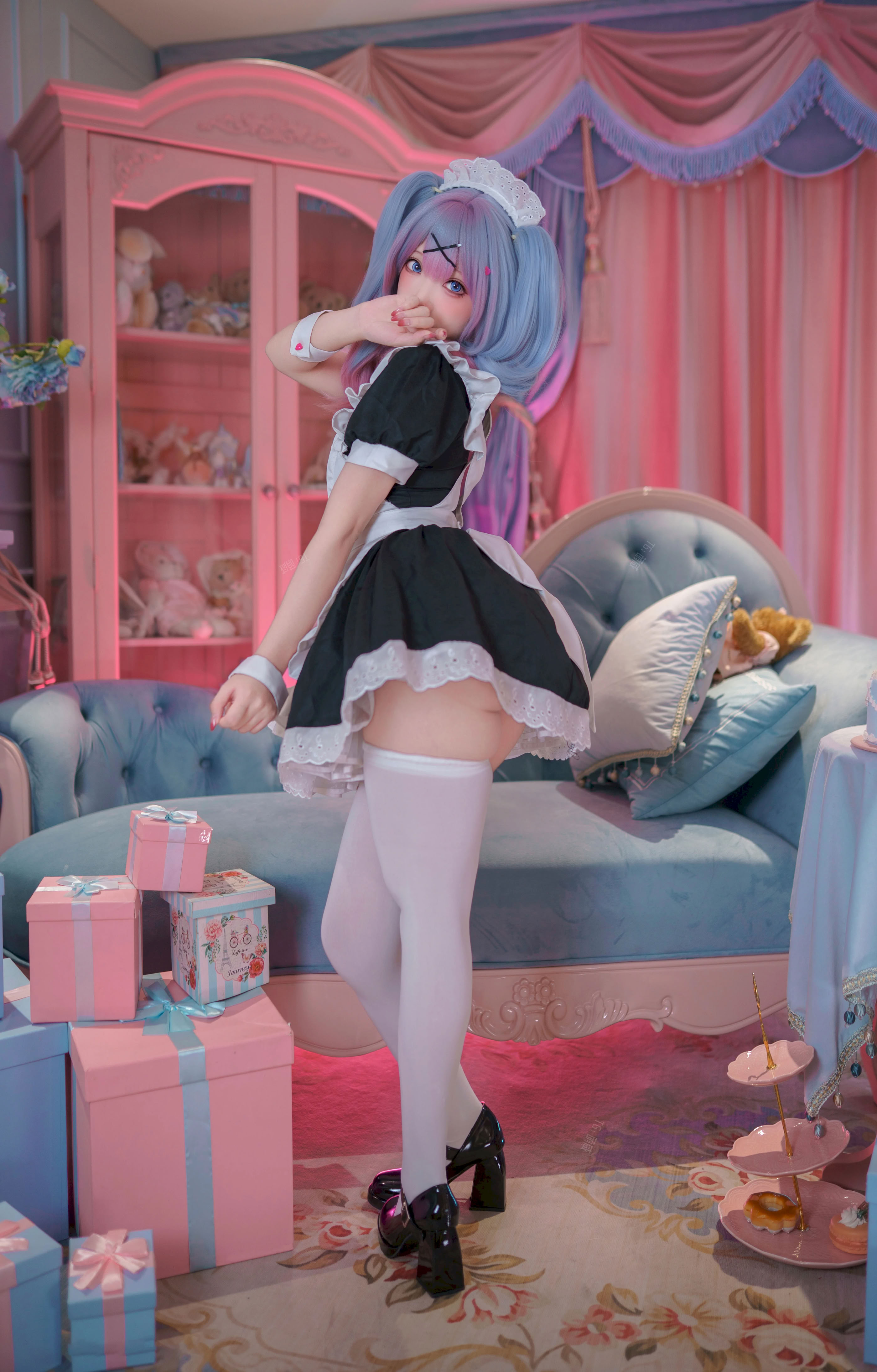 Bangni Hatsune Miku Rabbit Hole Maid
