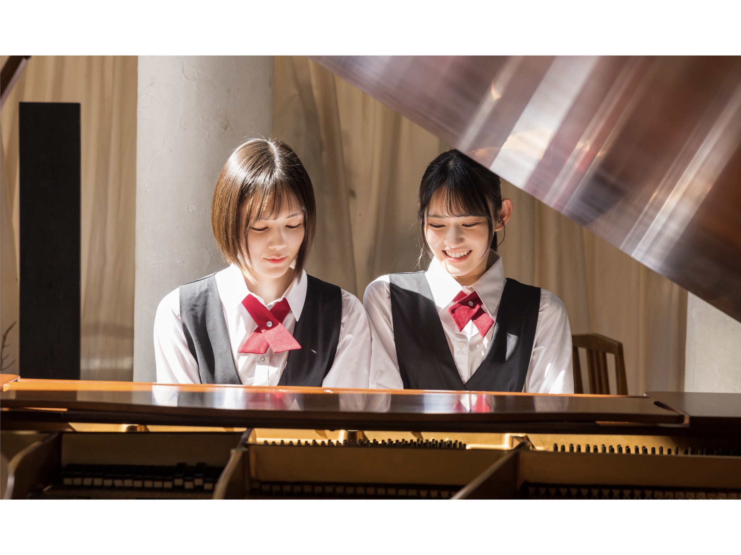 Remu Suzumori & Umi Yakake - Cô Gái Yêu Nữ