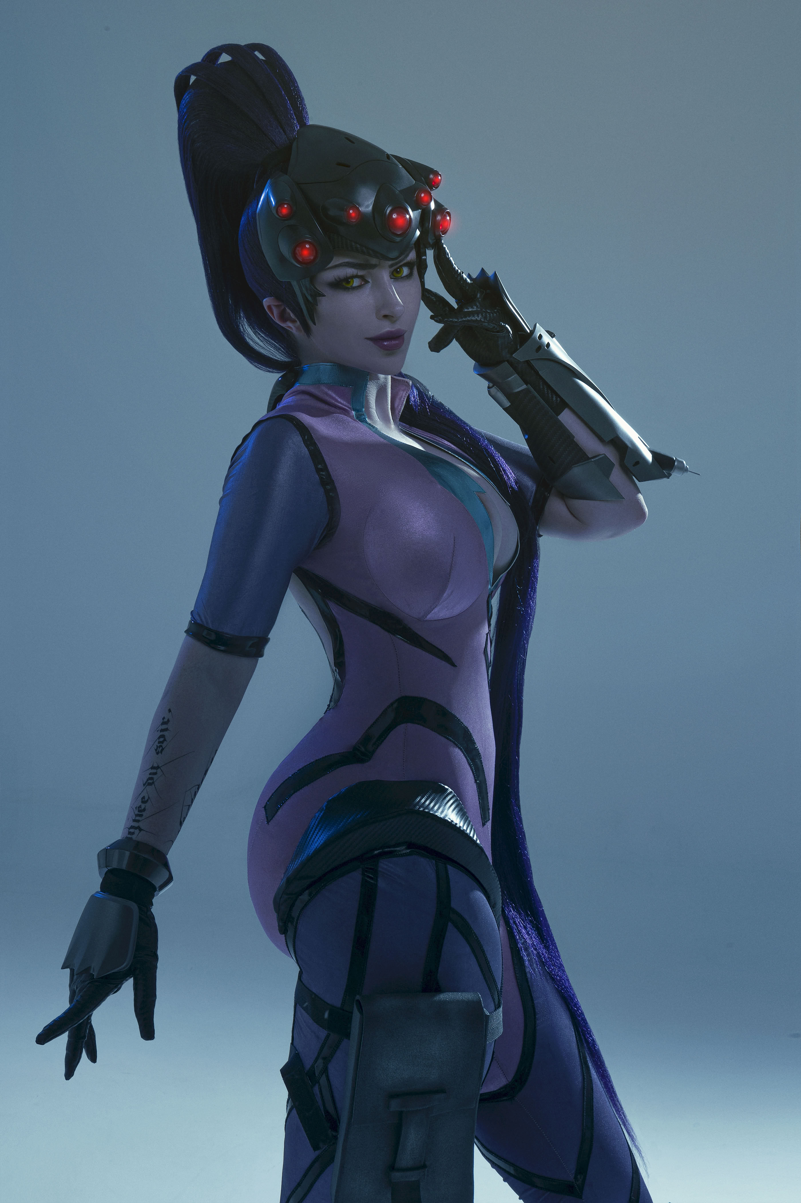 [Quý bà Melamori] Người góa bụa