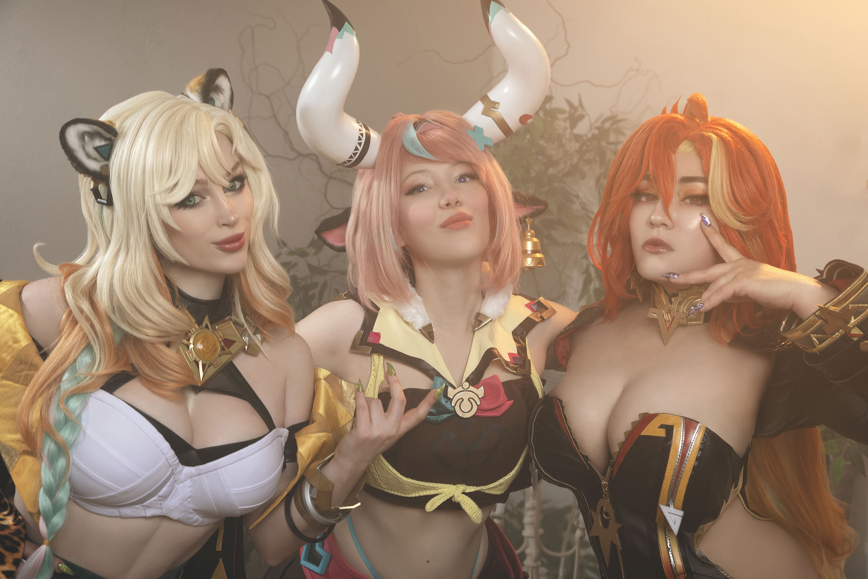 [Lada Lyumos & Lady Melamori & Zoe Volf] Mavuika & Varesa & Xilonen