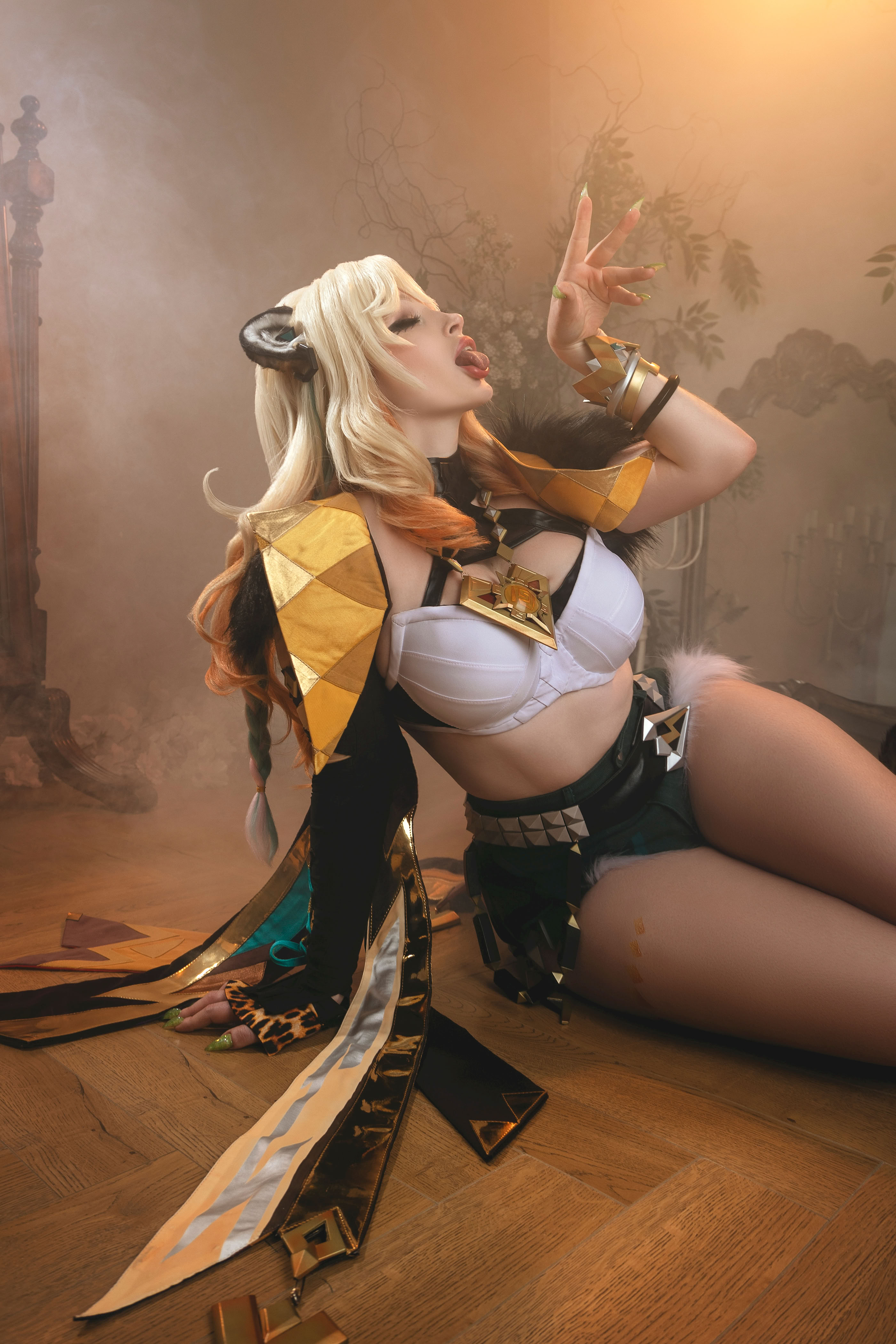 [Lada Lyumos & Lady Melamori & Zoe Volf] Mavuika & Varesa & Xilonen