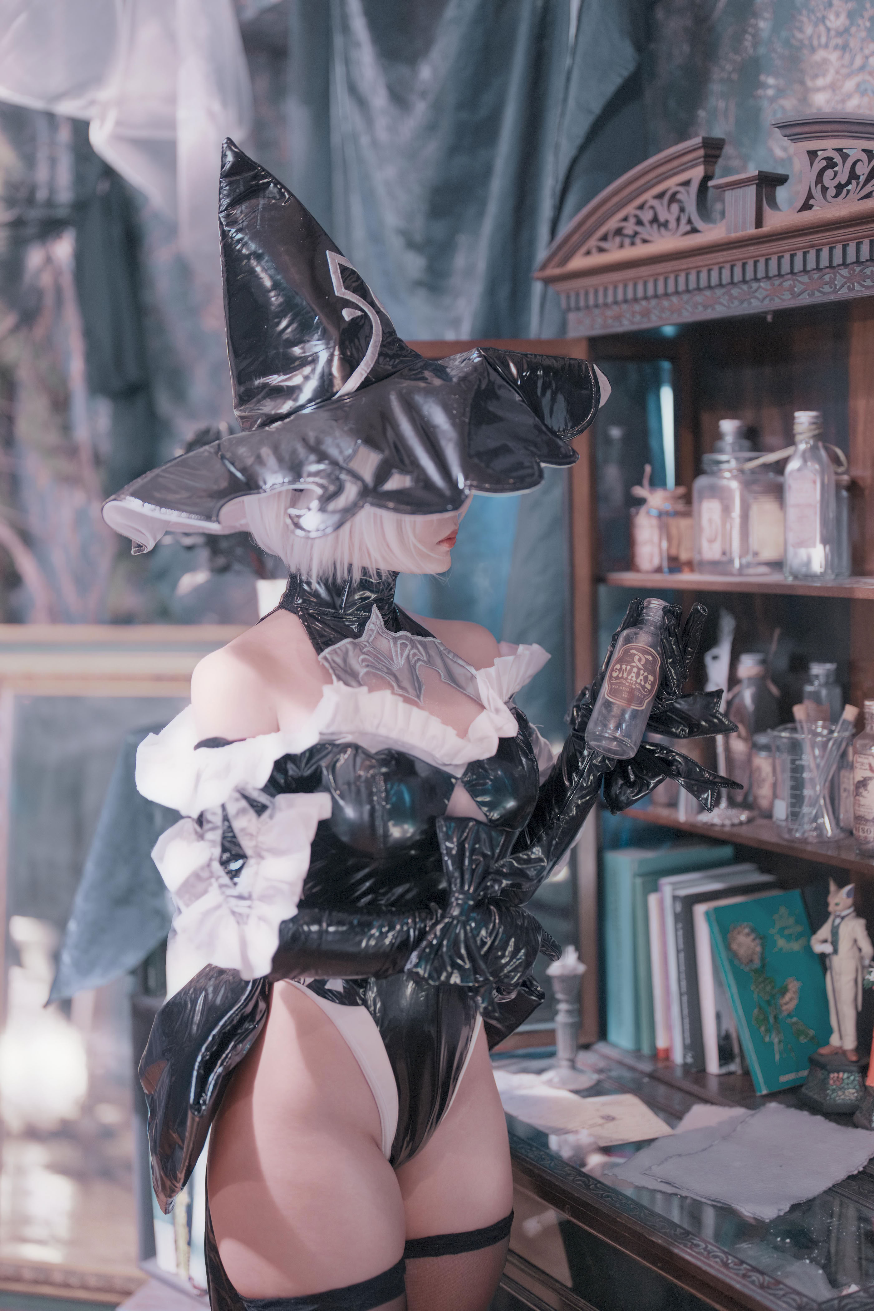 Phù thủy Puutin-2B