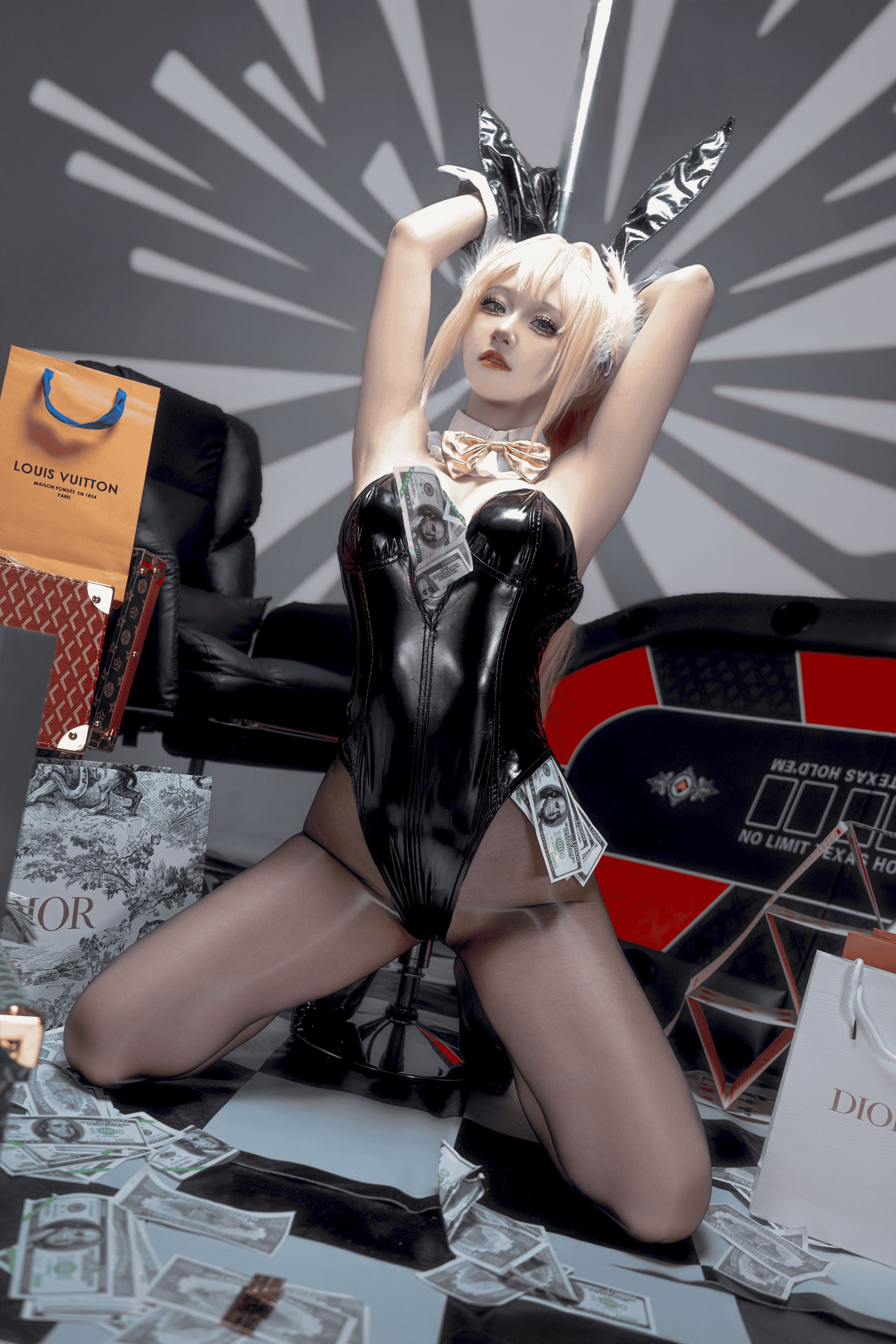 Mười chú thỏ sang trọng Ogiju-Luffy buồn (NIKKE)