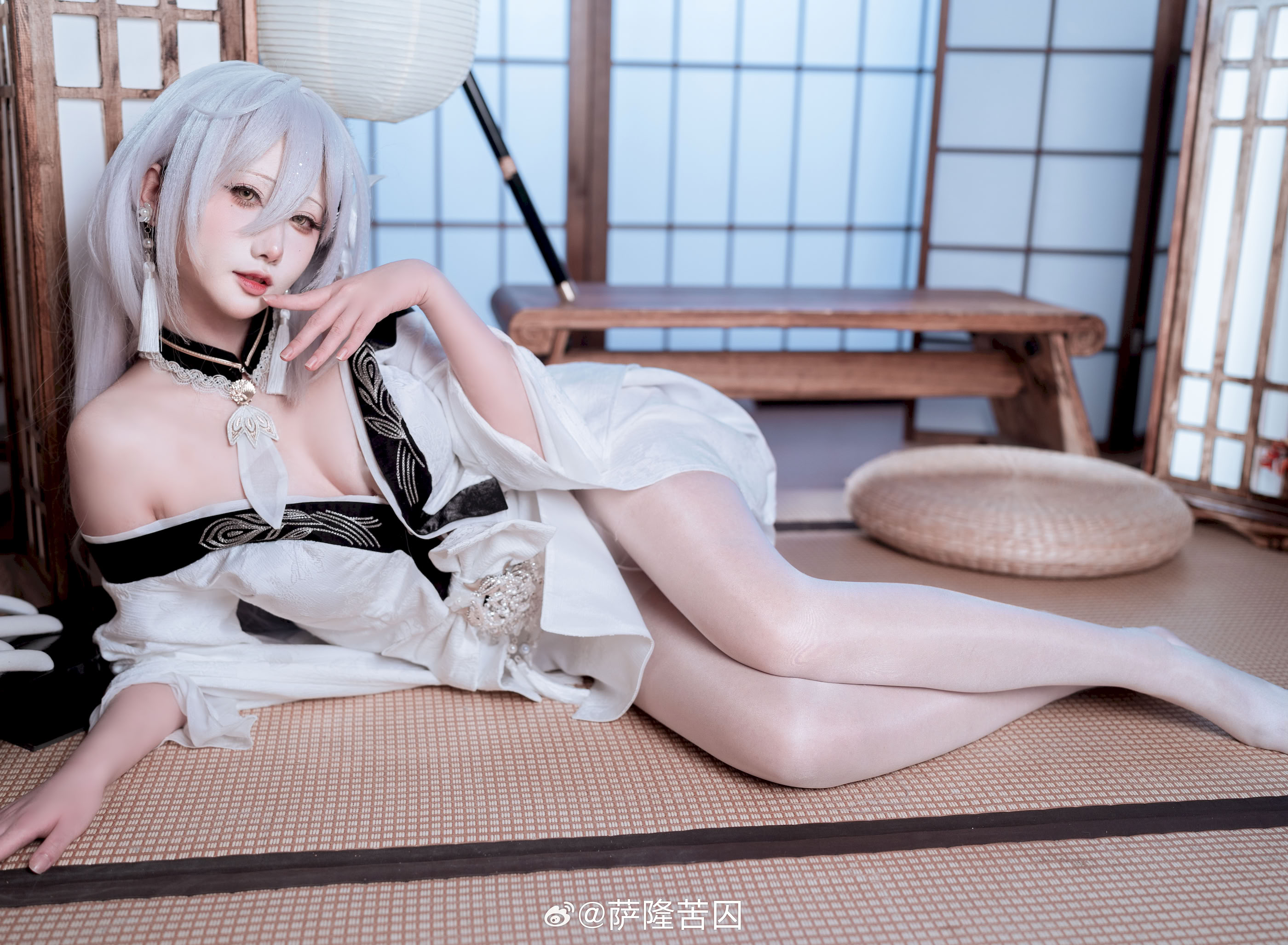 Tù Nhân Của Saron - Azur Lane White Phoenix