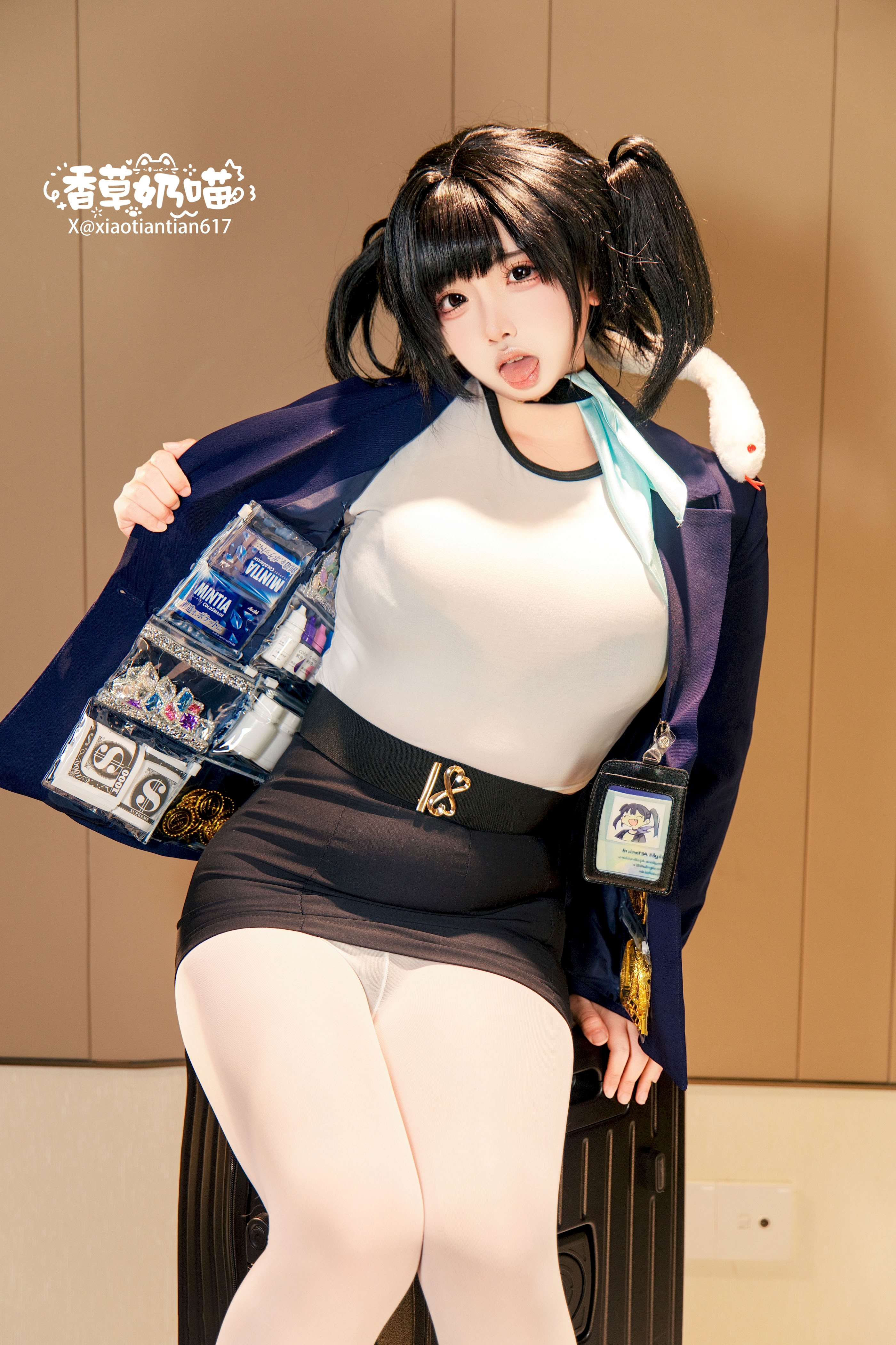 Mèo Sữa Vani - Nữ thần chiến thắng: Nikki Sola