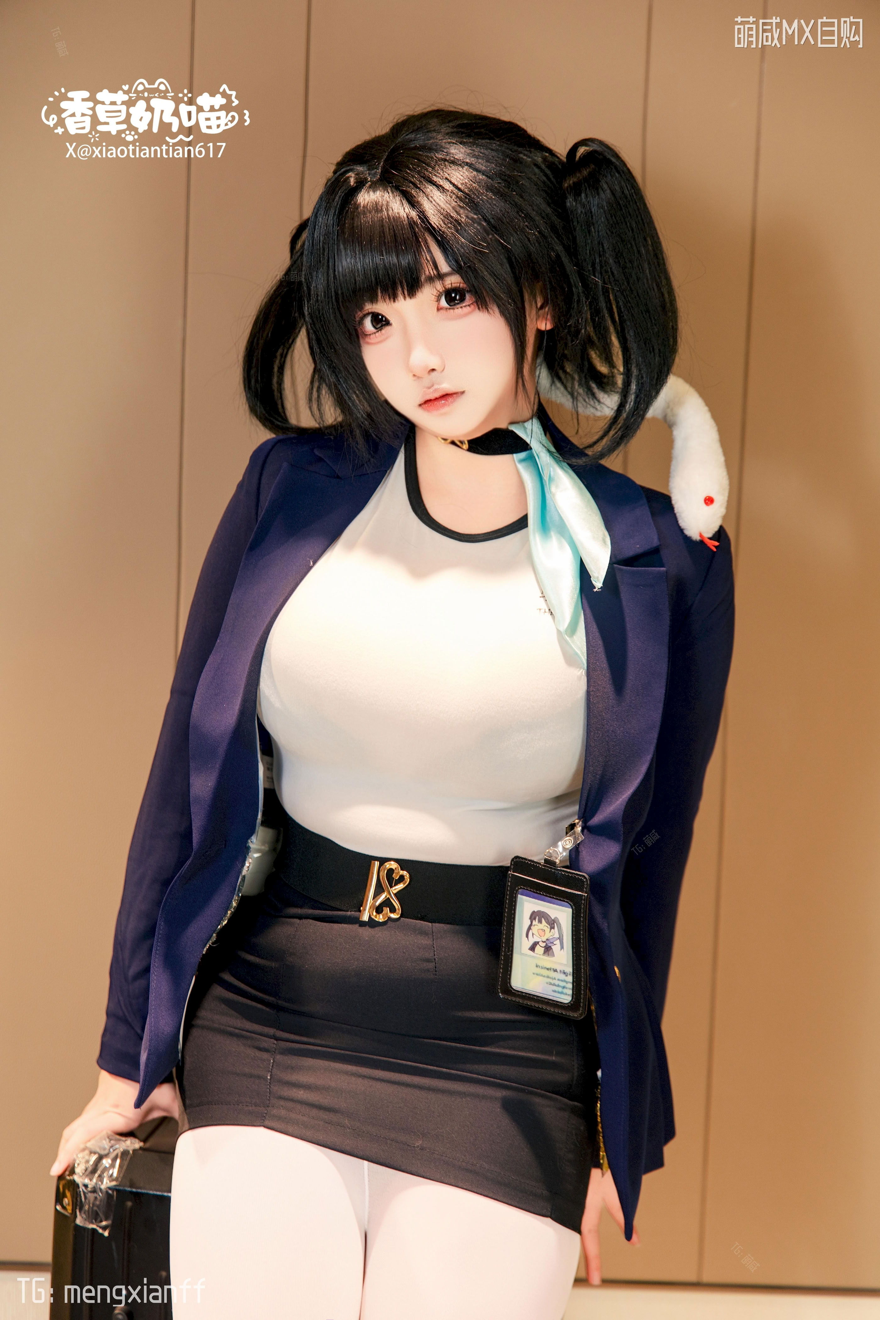 Mèo Sữa Vani - Nữ thần chiến thắng: Nikki Sola