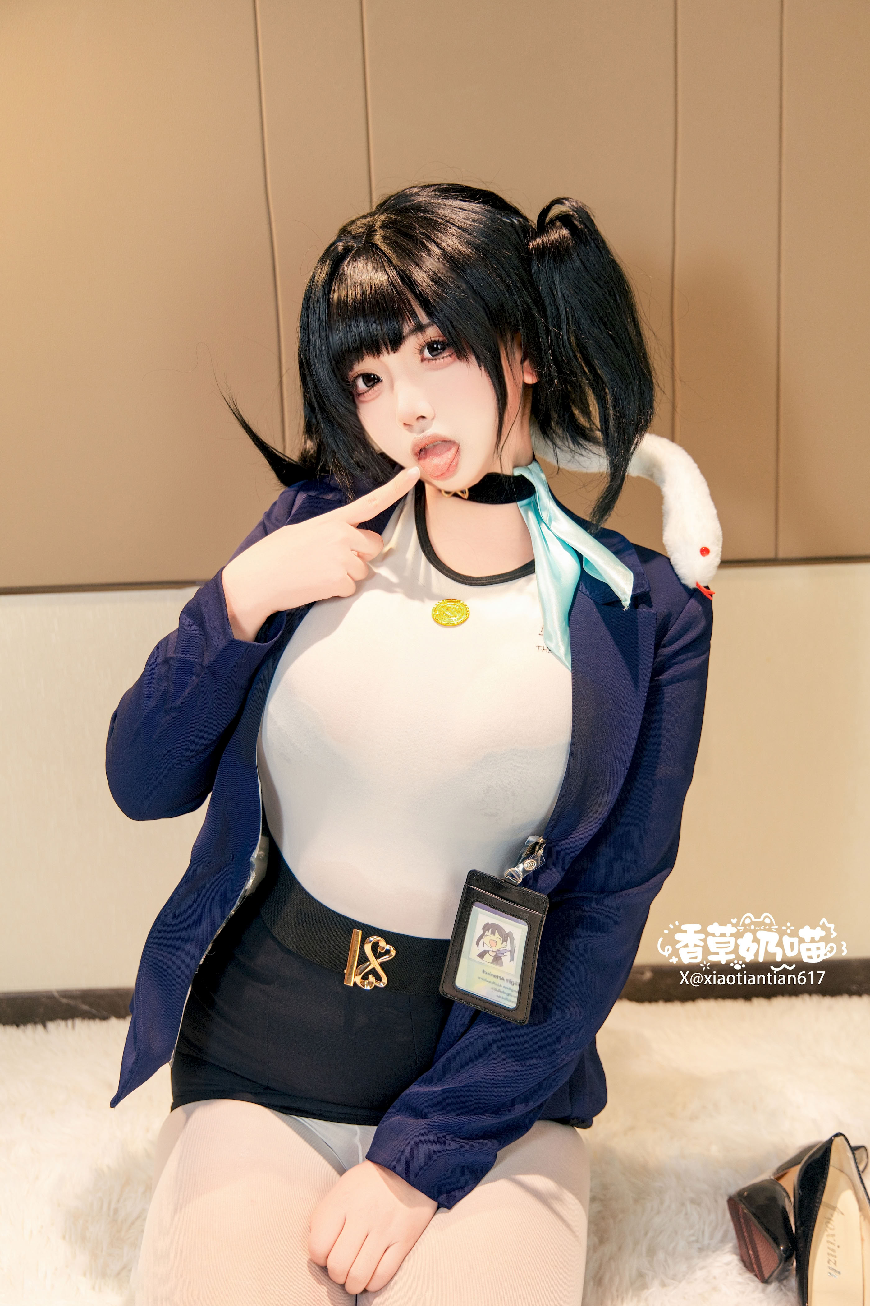 Mèo Sữa Vani - Nữ thần chiến thắng: Nikki Sola