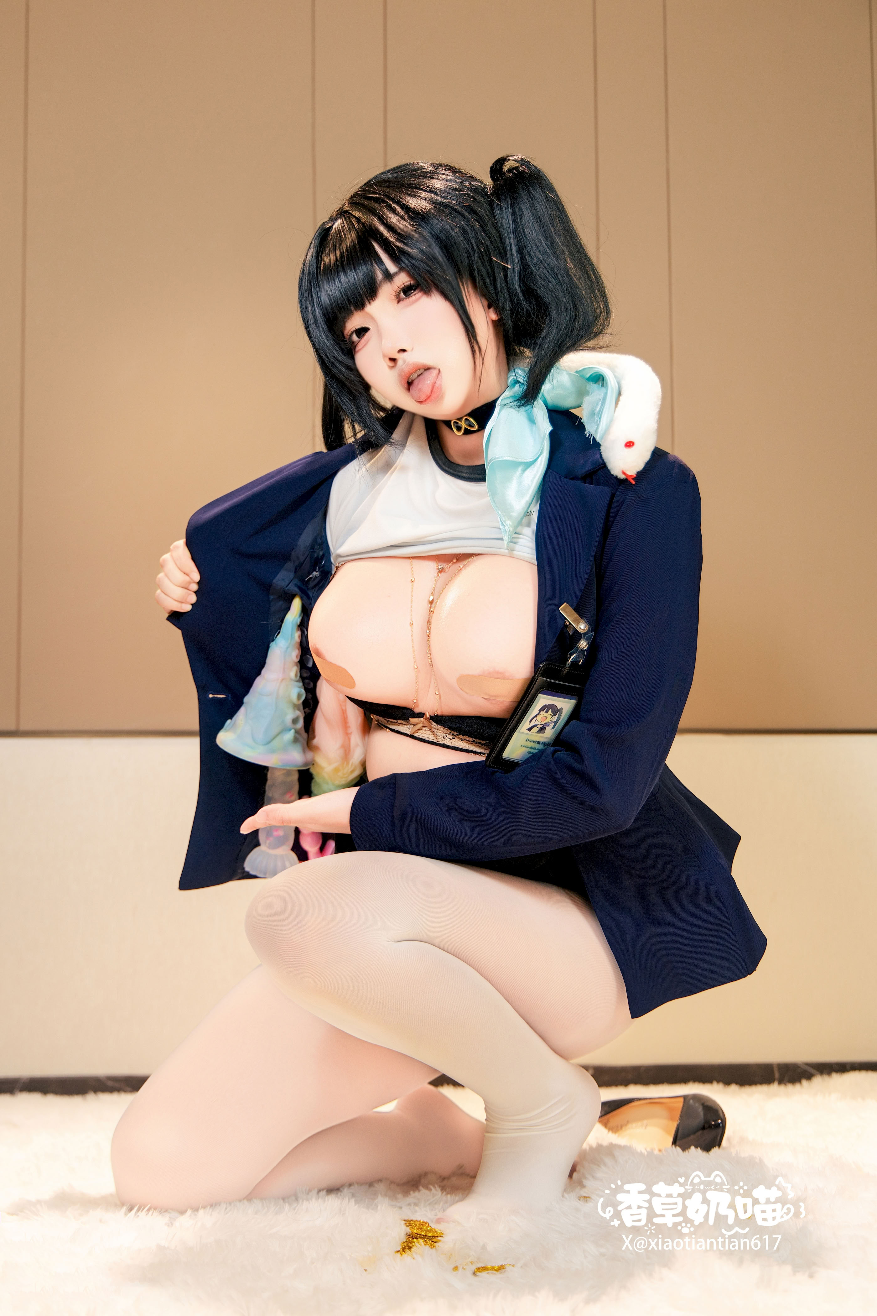 Mèo Sữa Vani - Nữ thần chiến thắng: Nikki Sola