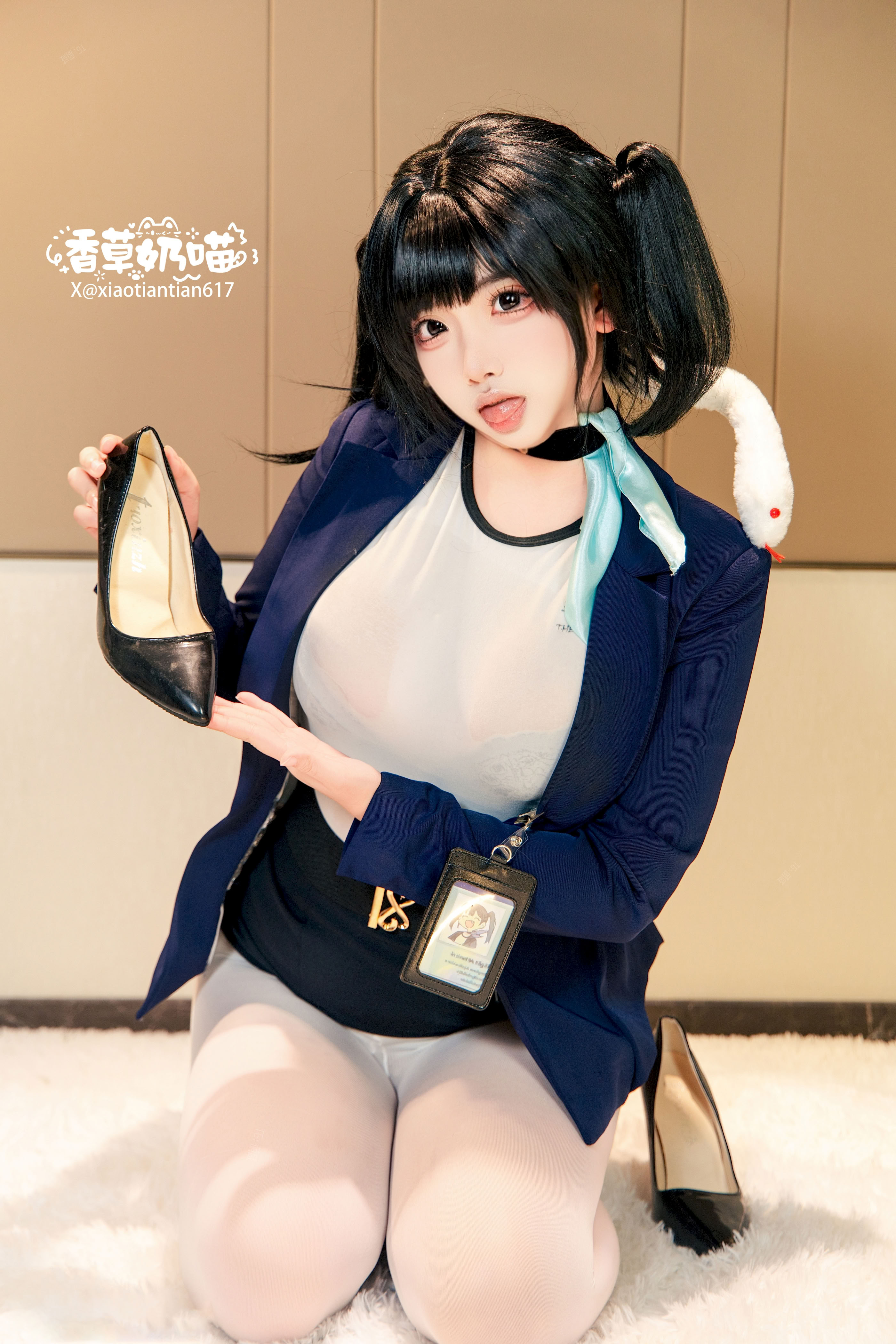 Mèo Sữa Vani - Nữ thần chiến thắng: Nikki Sola