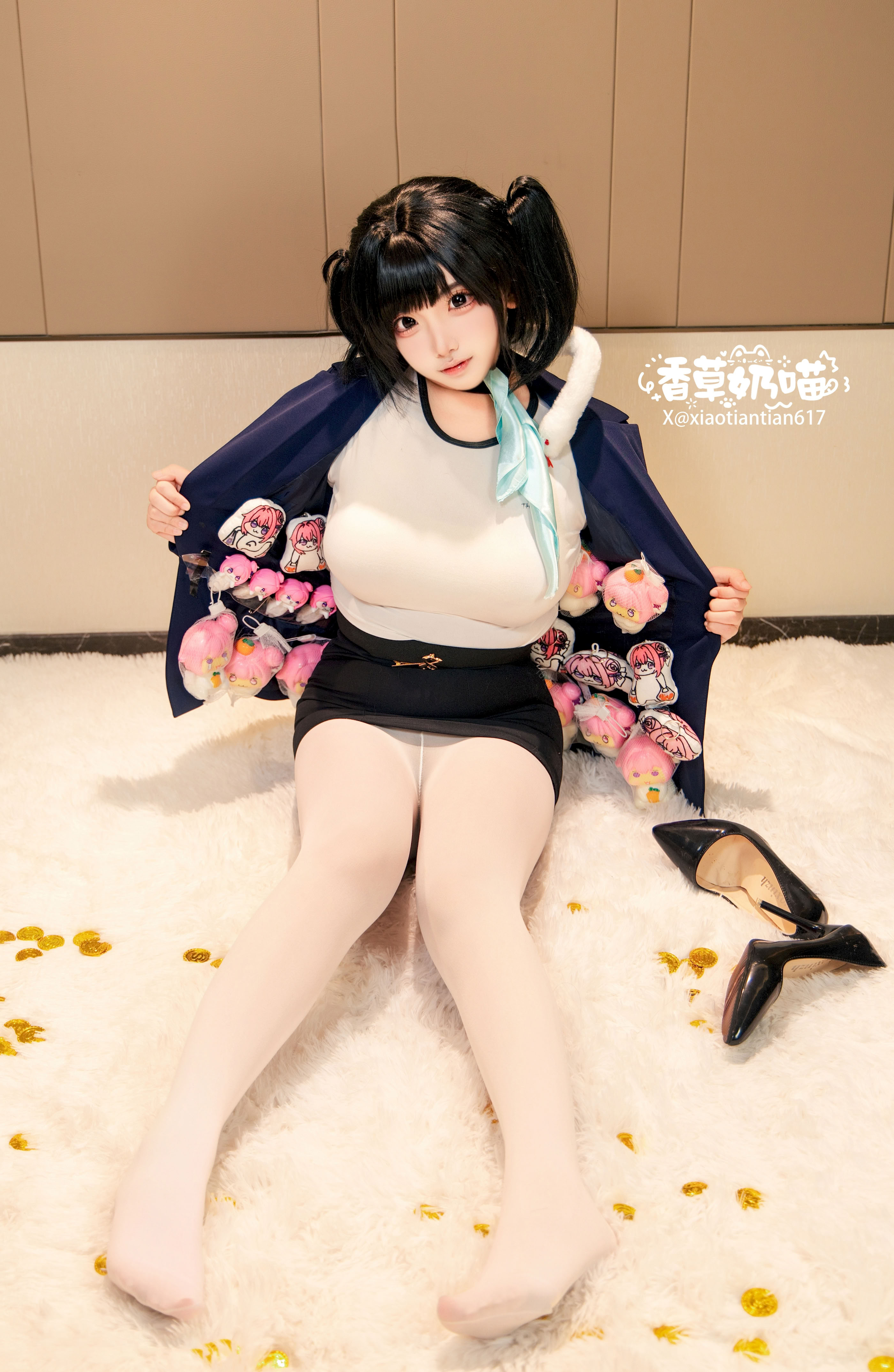 Mèo Sữa Vani - Nữ thần chiến thắng: Nikki Sola