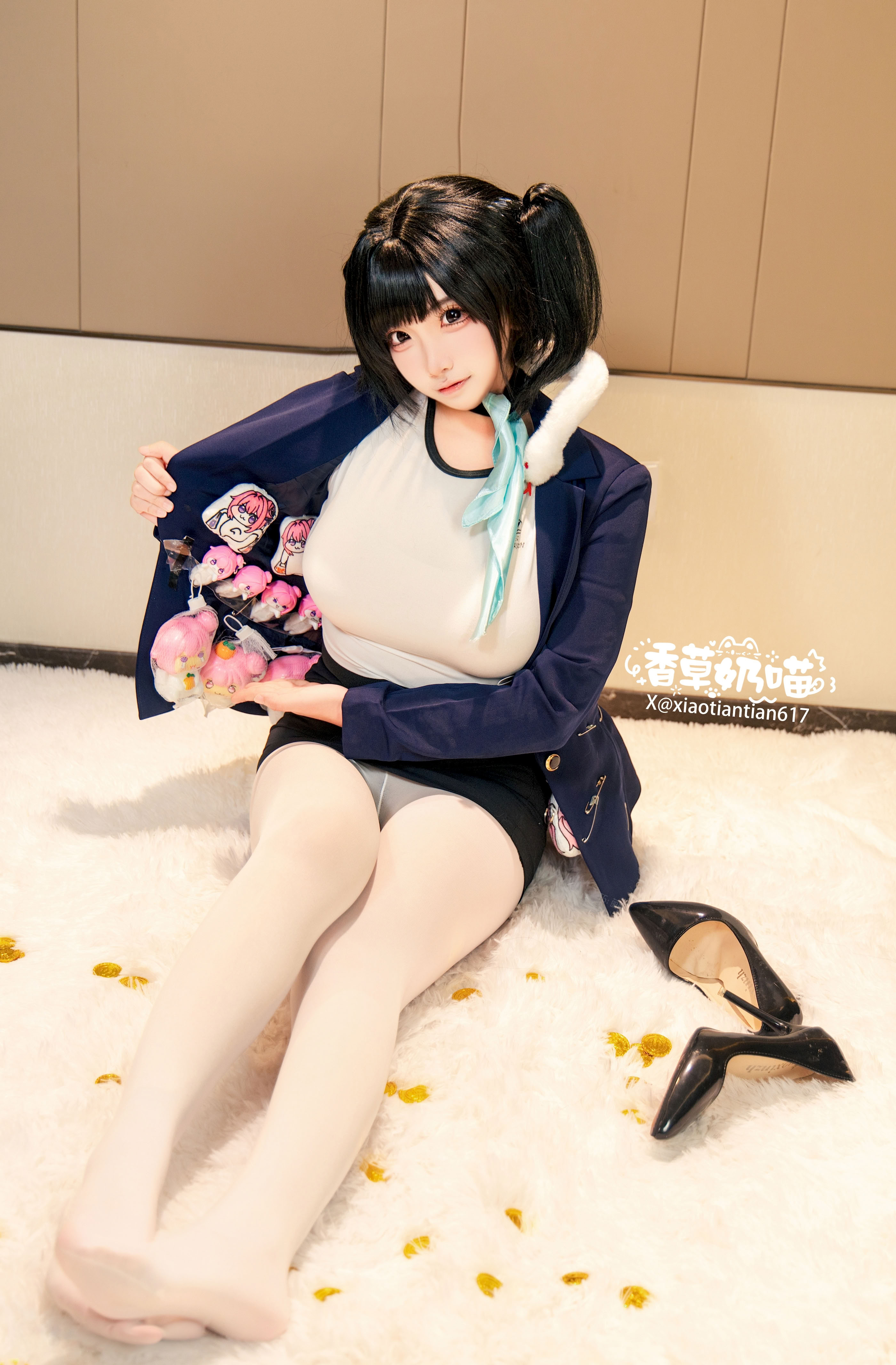 Mèo Sữa Vani - Nữ thần chiến thắng: Nikki Sola