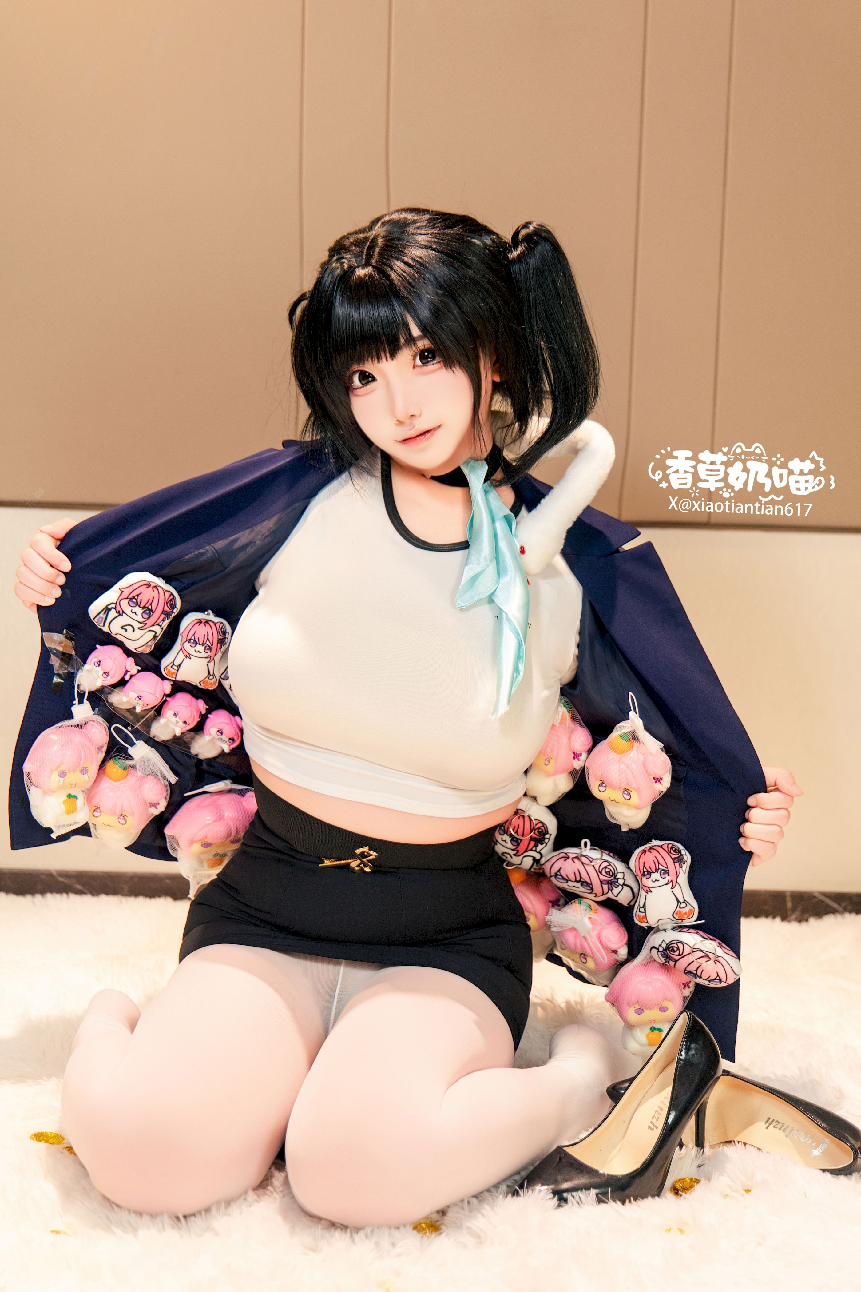 Mèo Sữa Vani - Nữ thần chiến thắng: Nikki Sola