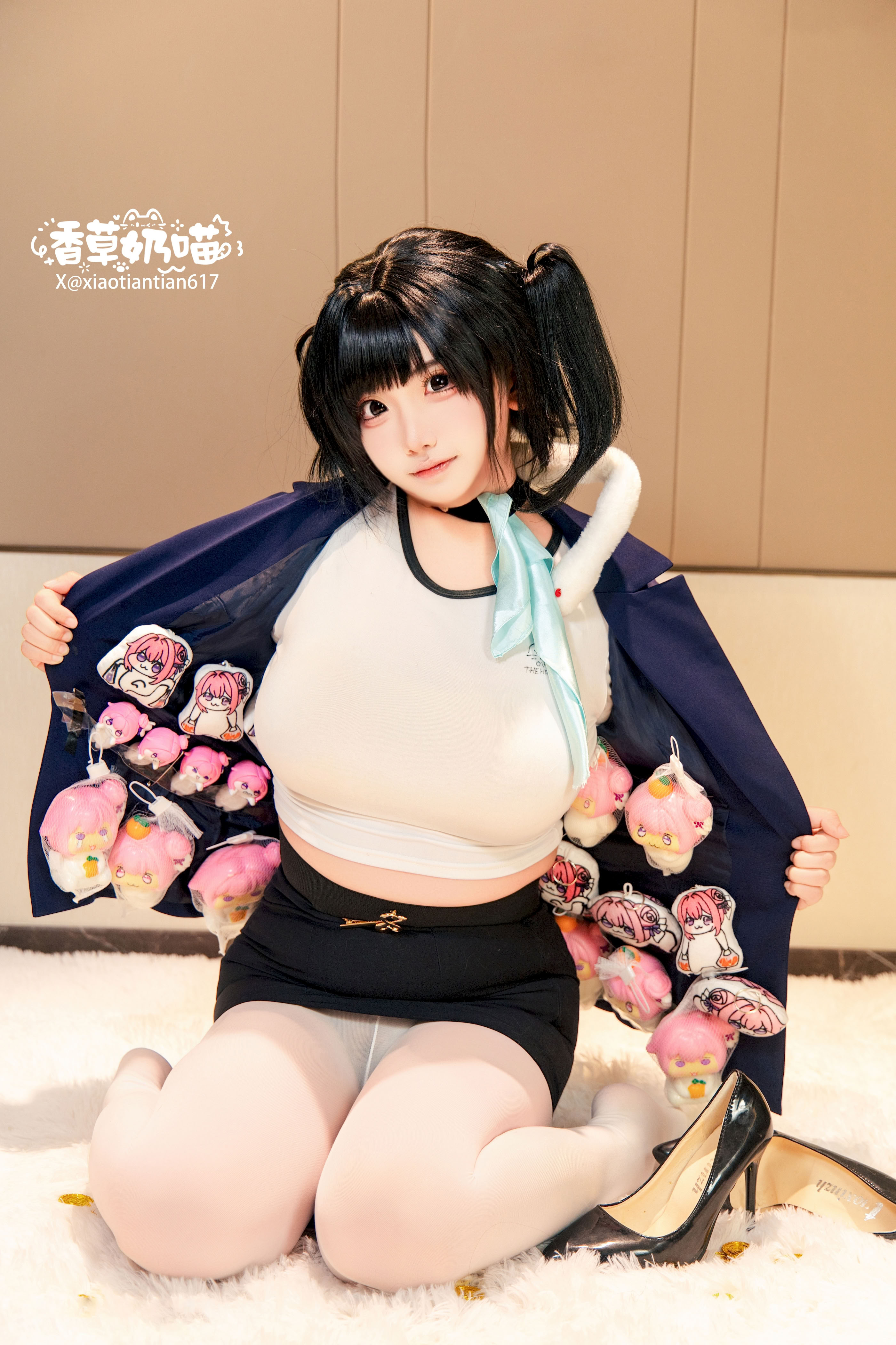 Mèo Sữa Vani - Nữ thần chiến thắng: Nikki Sola