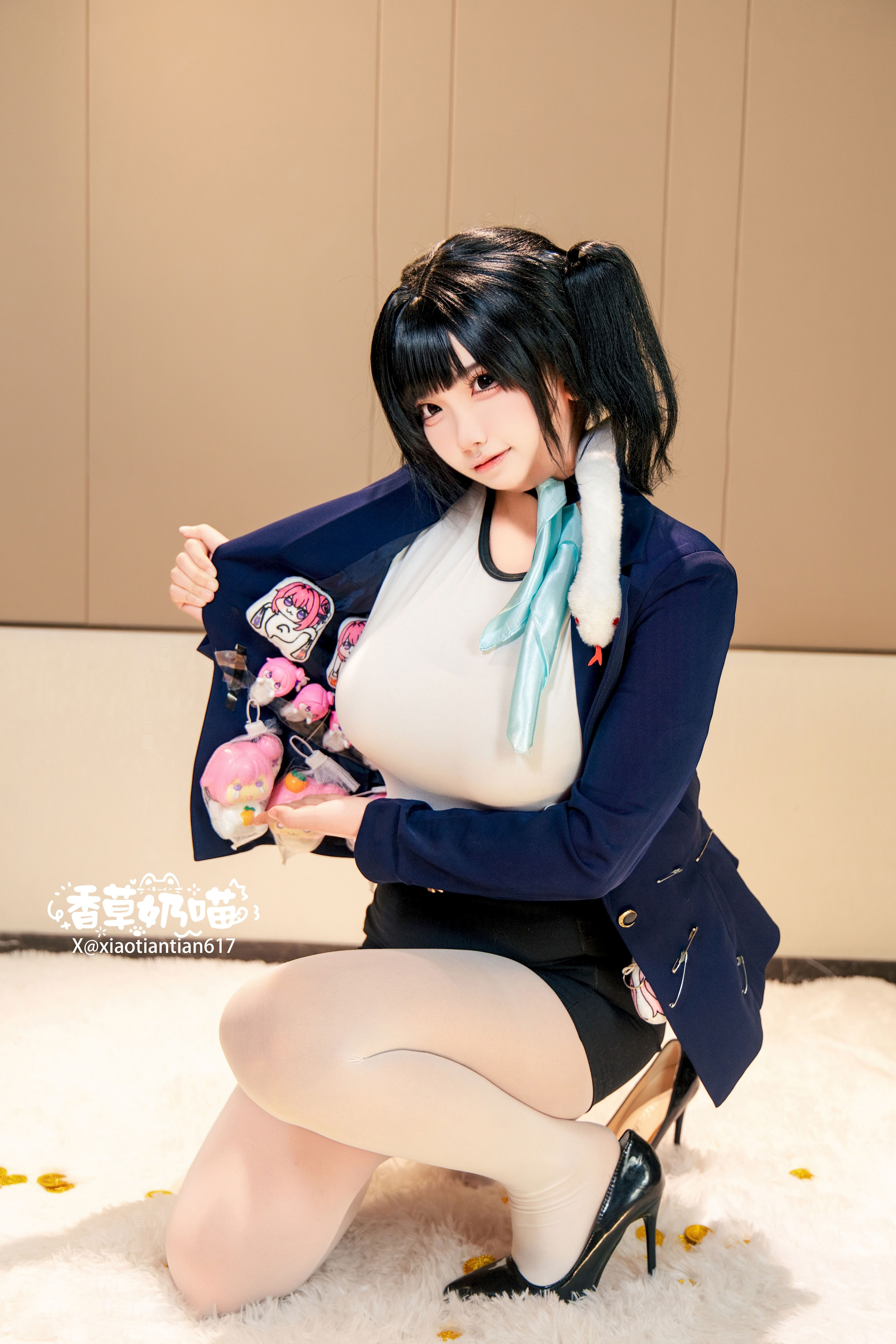 Mèo Sữa Vani - Nữ thần chiến thắng: Nikki Sola