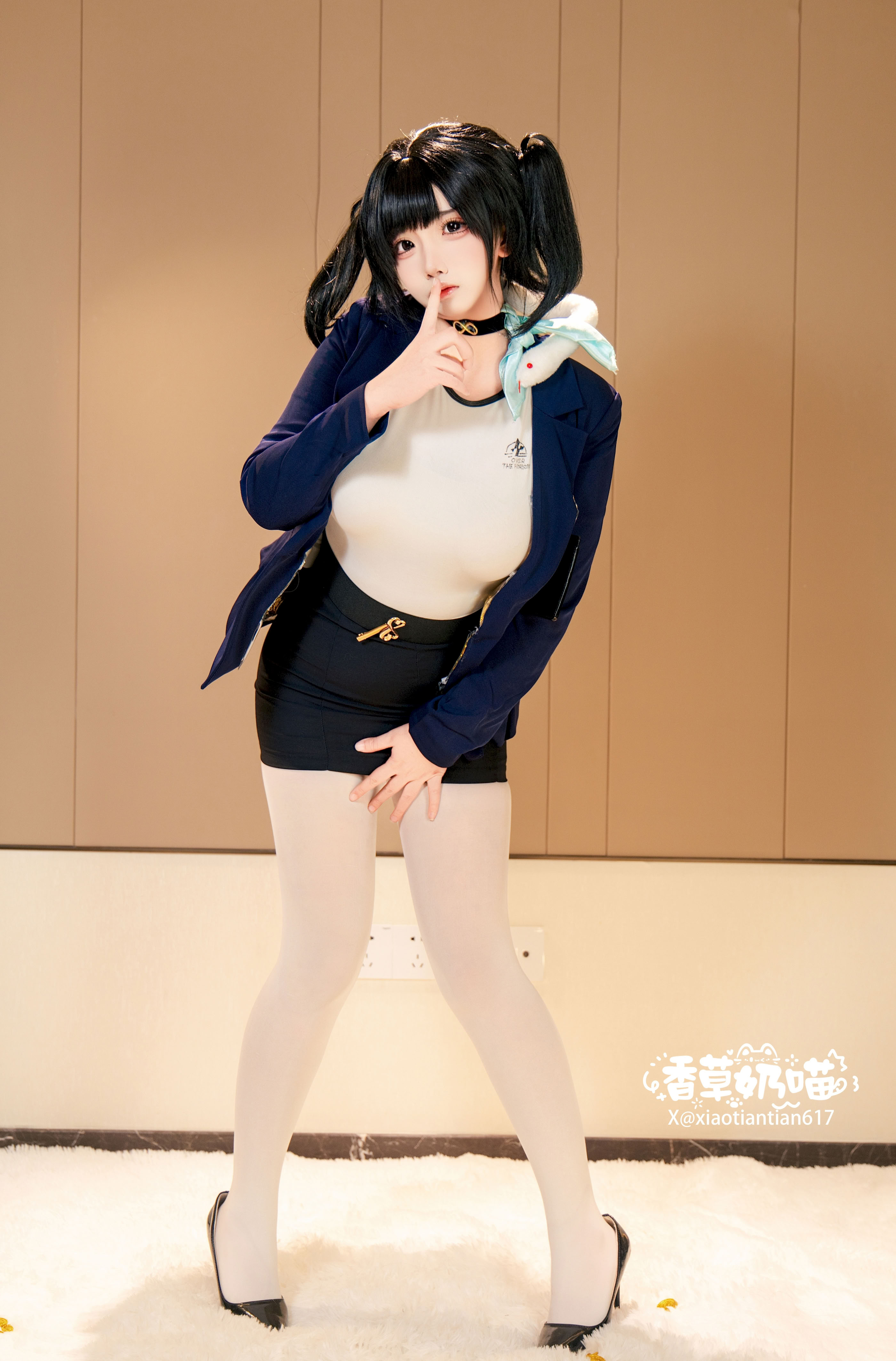 Mèo Sữa Vani - Nữ thần chiến thắng: Nikki Sola