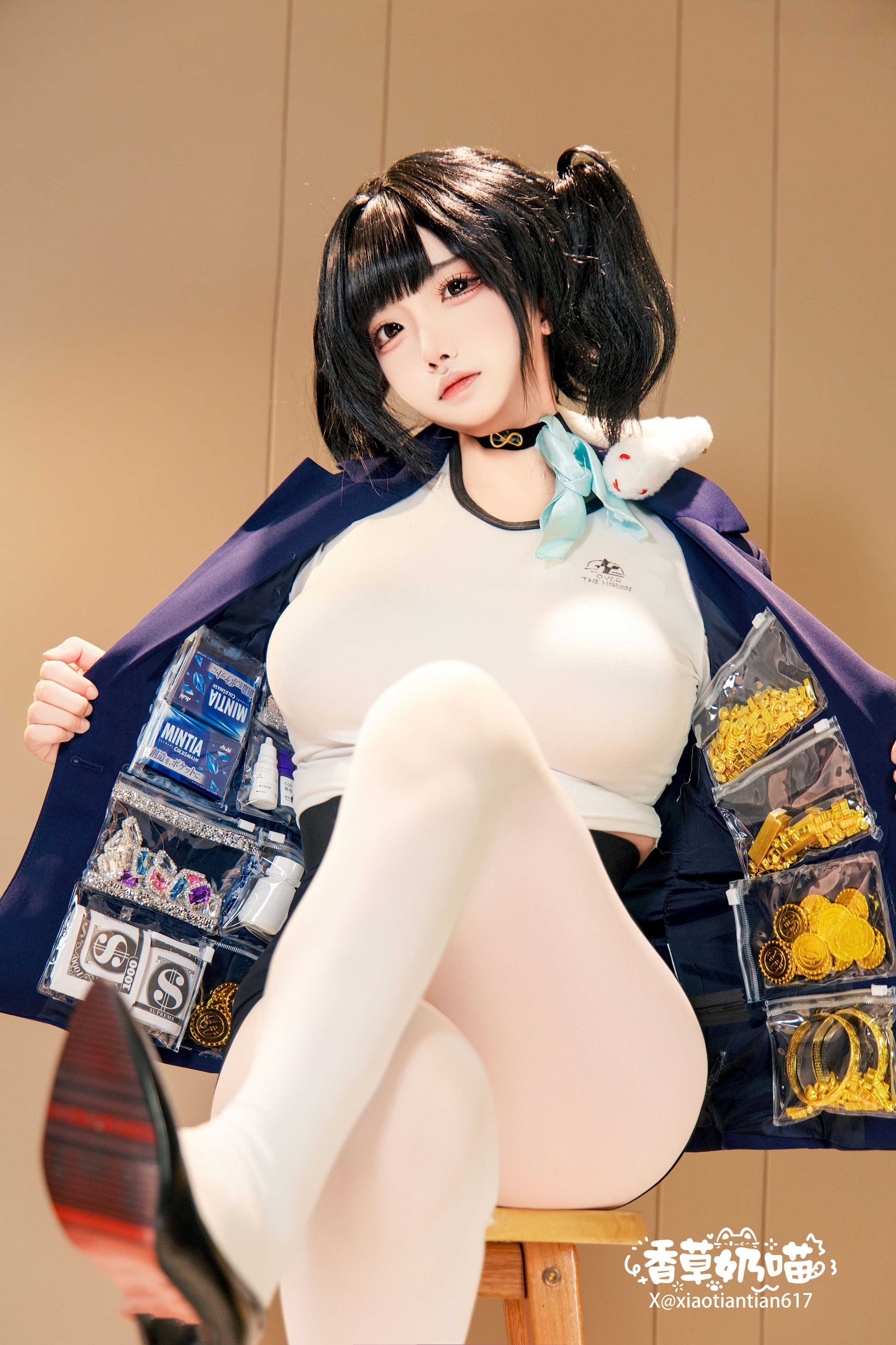 Mèo Sữa Vani - Nữ thần chiến thắng: Nikki Sola