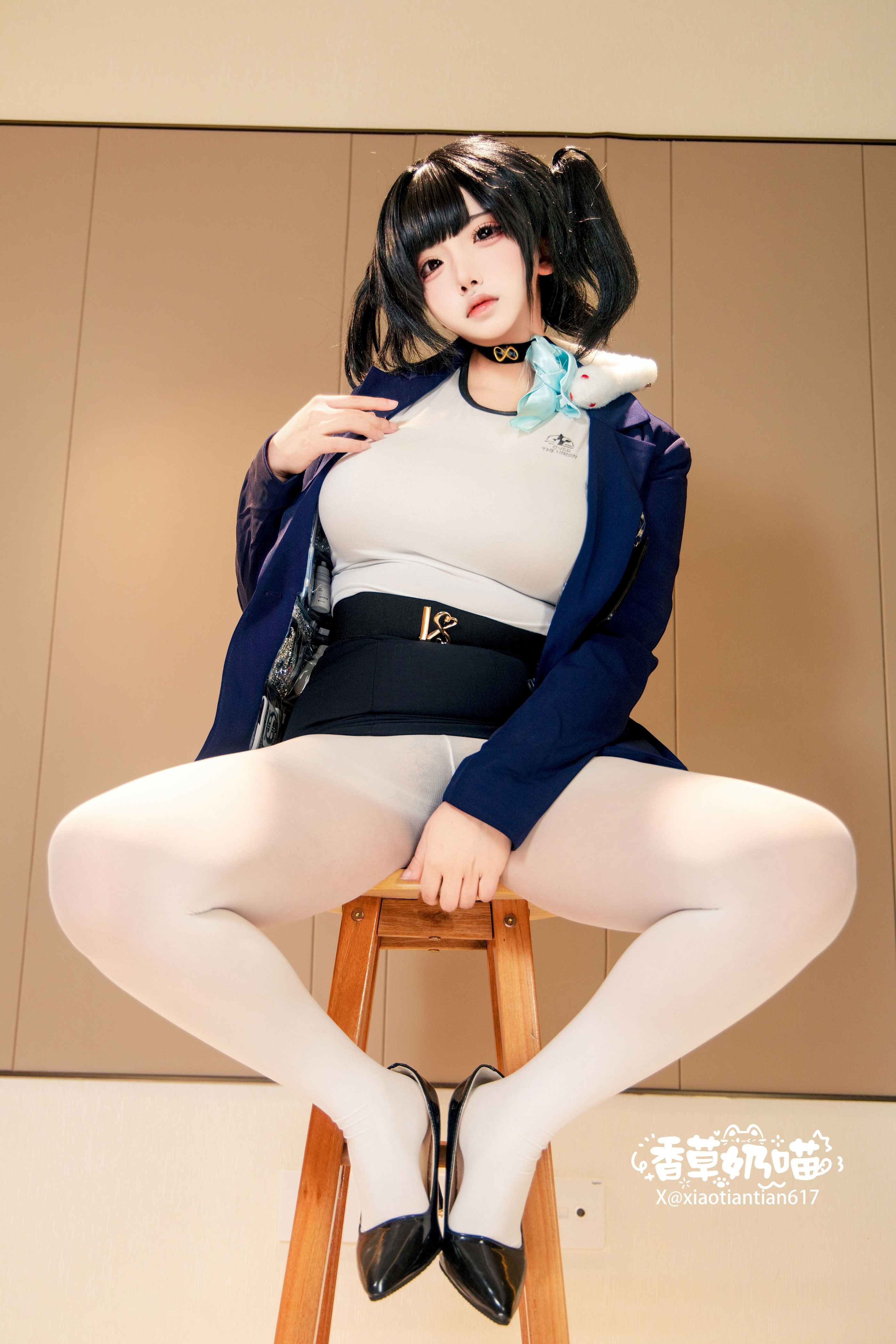 Mèo Sữa Vani - Nữ thần chiến thắng: Nikki Sola