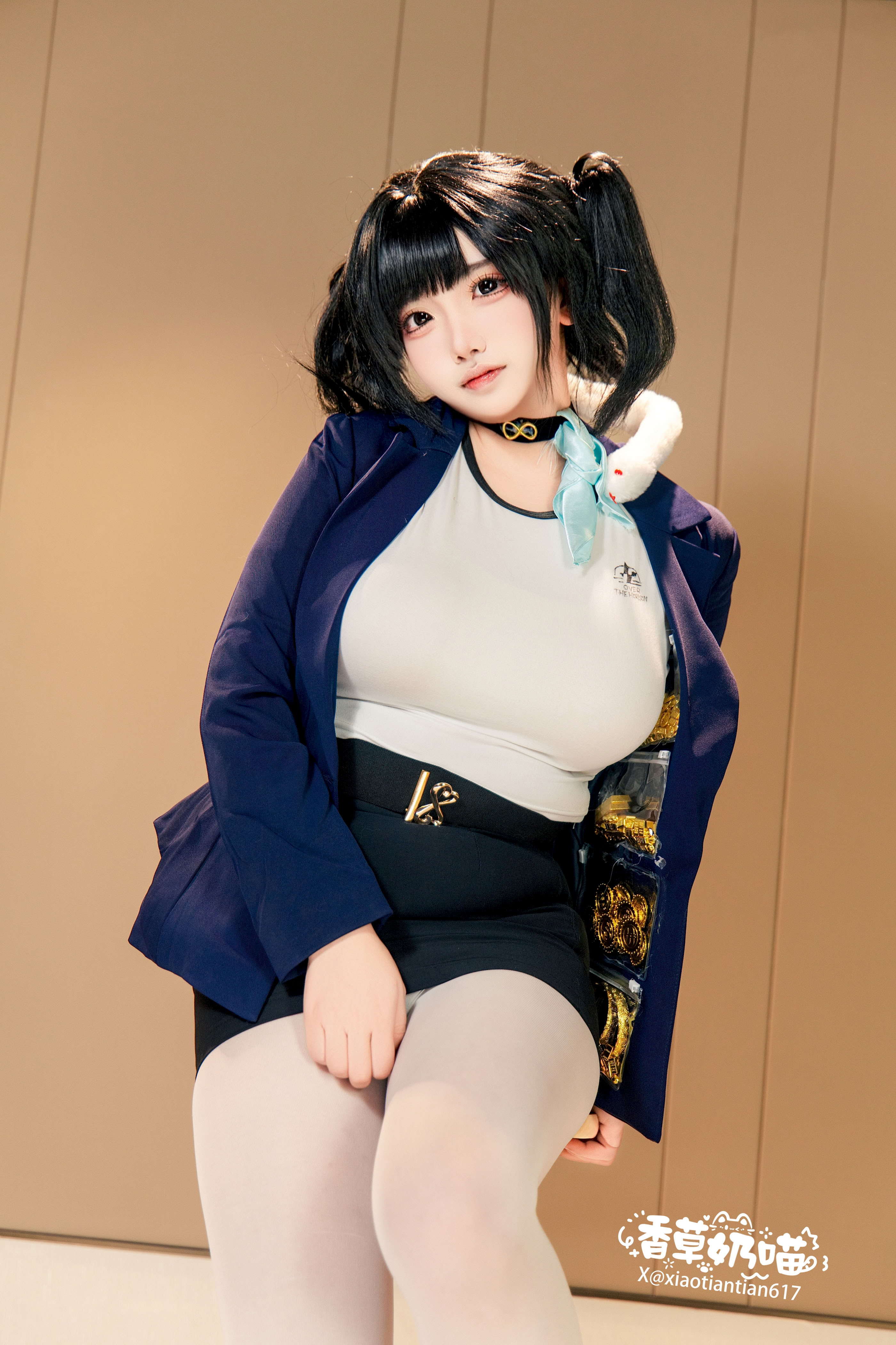 Mèo Sữa Vani - Nữ thần chiến thắng: Nikki Sola