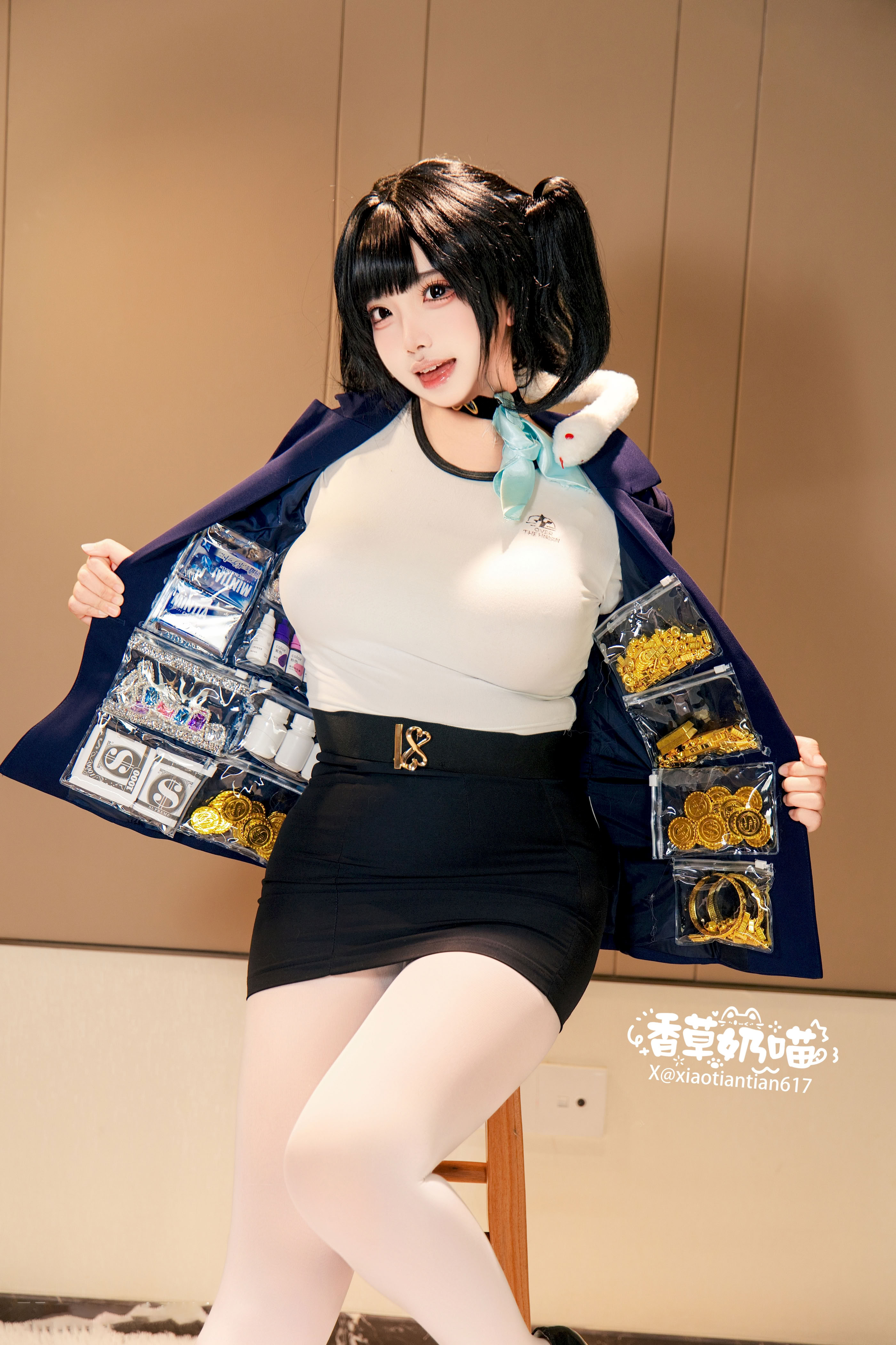 Mèo Sữa Vani - Nữ thần chiến thắng: Nikki Sola