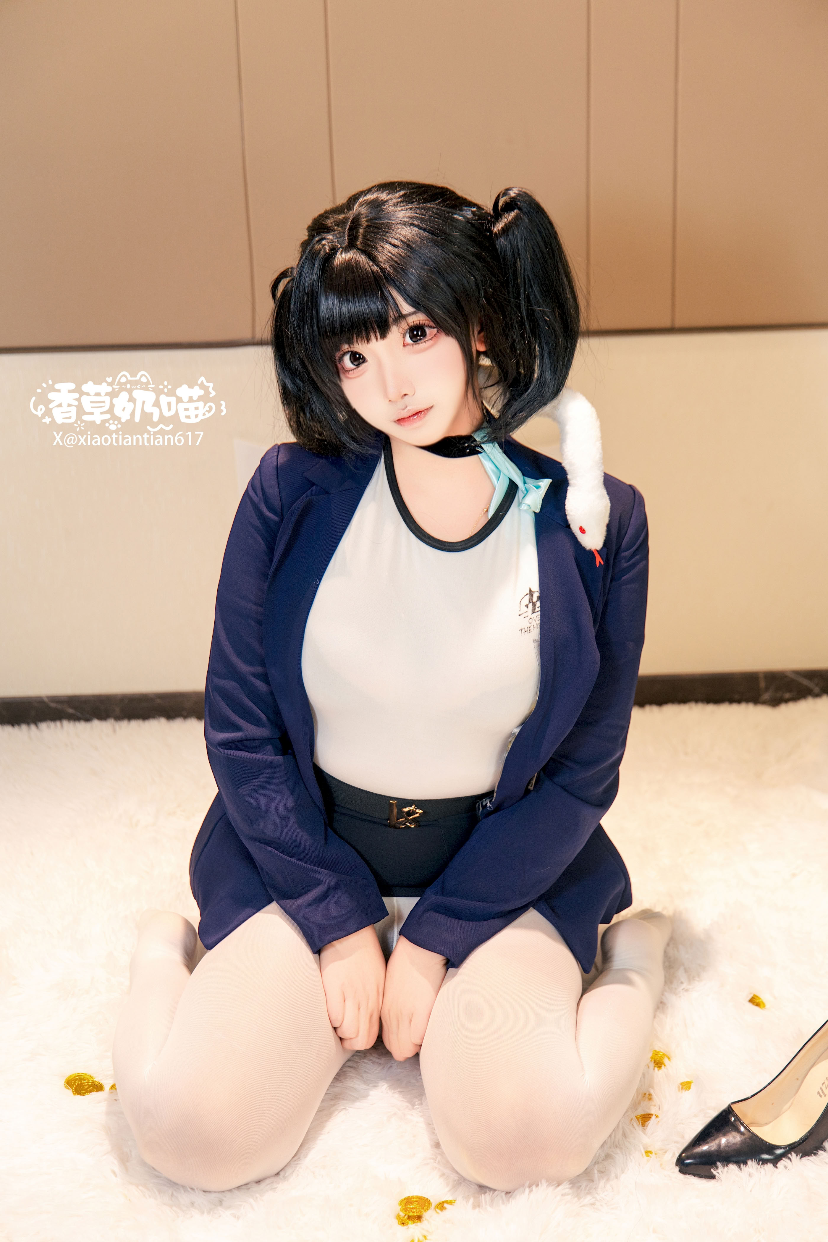 Mèo Sữa Vani - Nữ thần chiến thắng: Nikki Sola