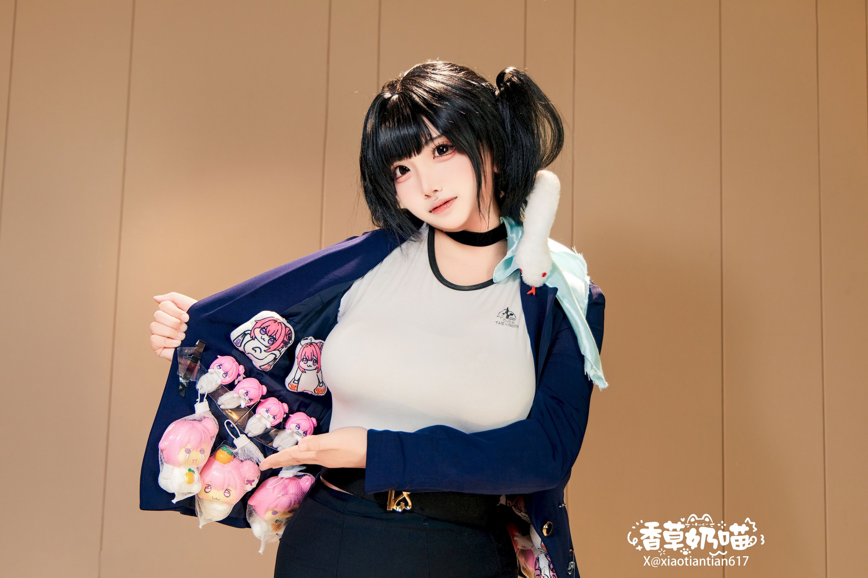 Mèo Sữa Vani - Nữ thần chiến thắng: Nikki Sola