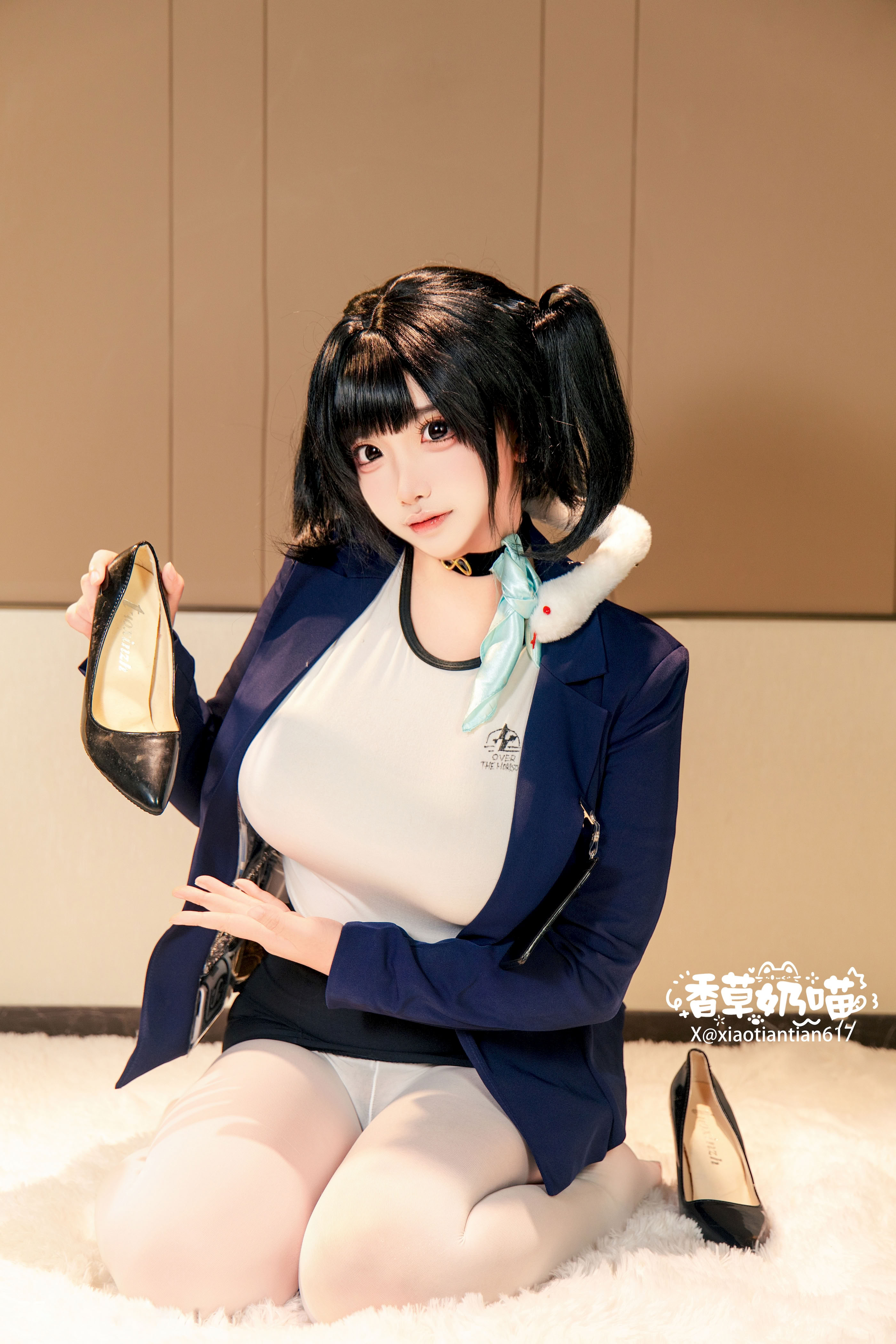 Mèo Sữa Vani - Nữ thần chiến thắng: Nikki Sola