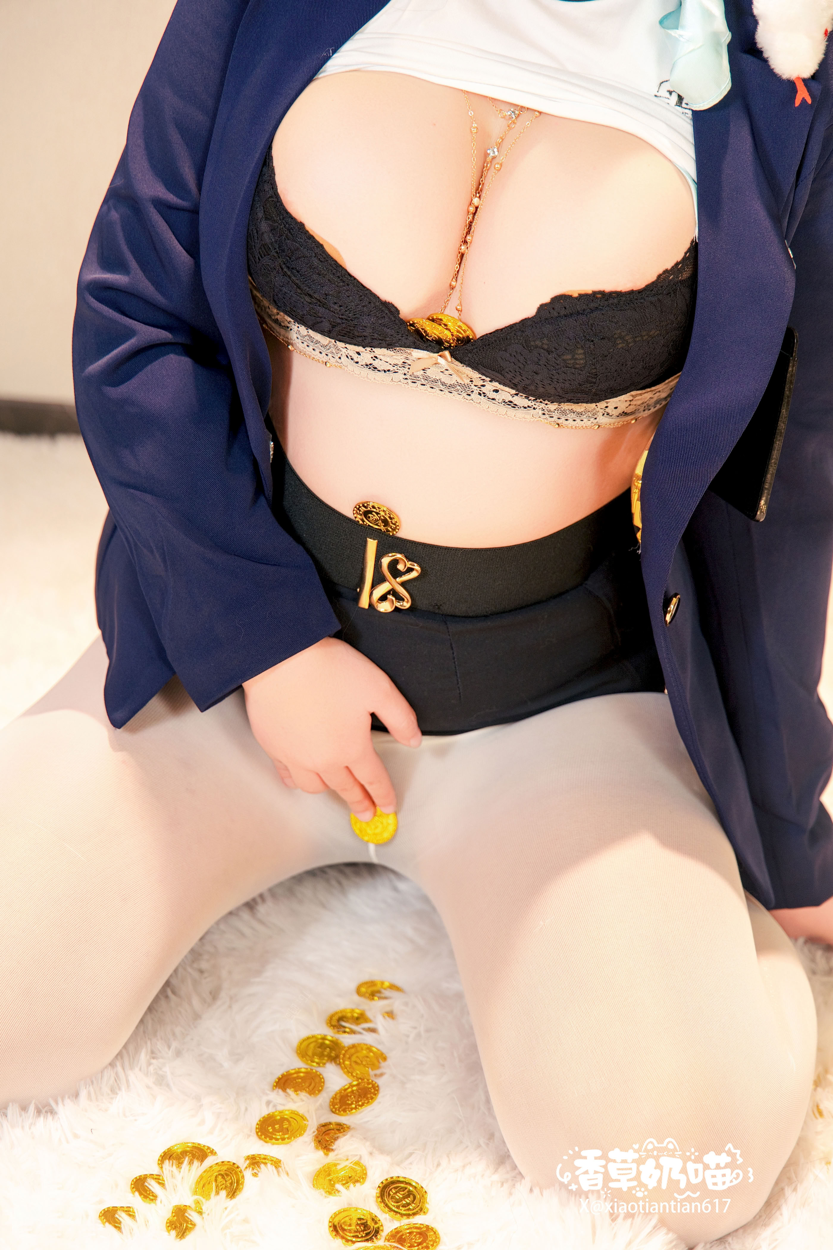 Mèo Sữa Vani - Nữ thần chiến thắng: Nikki Sola