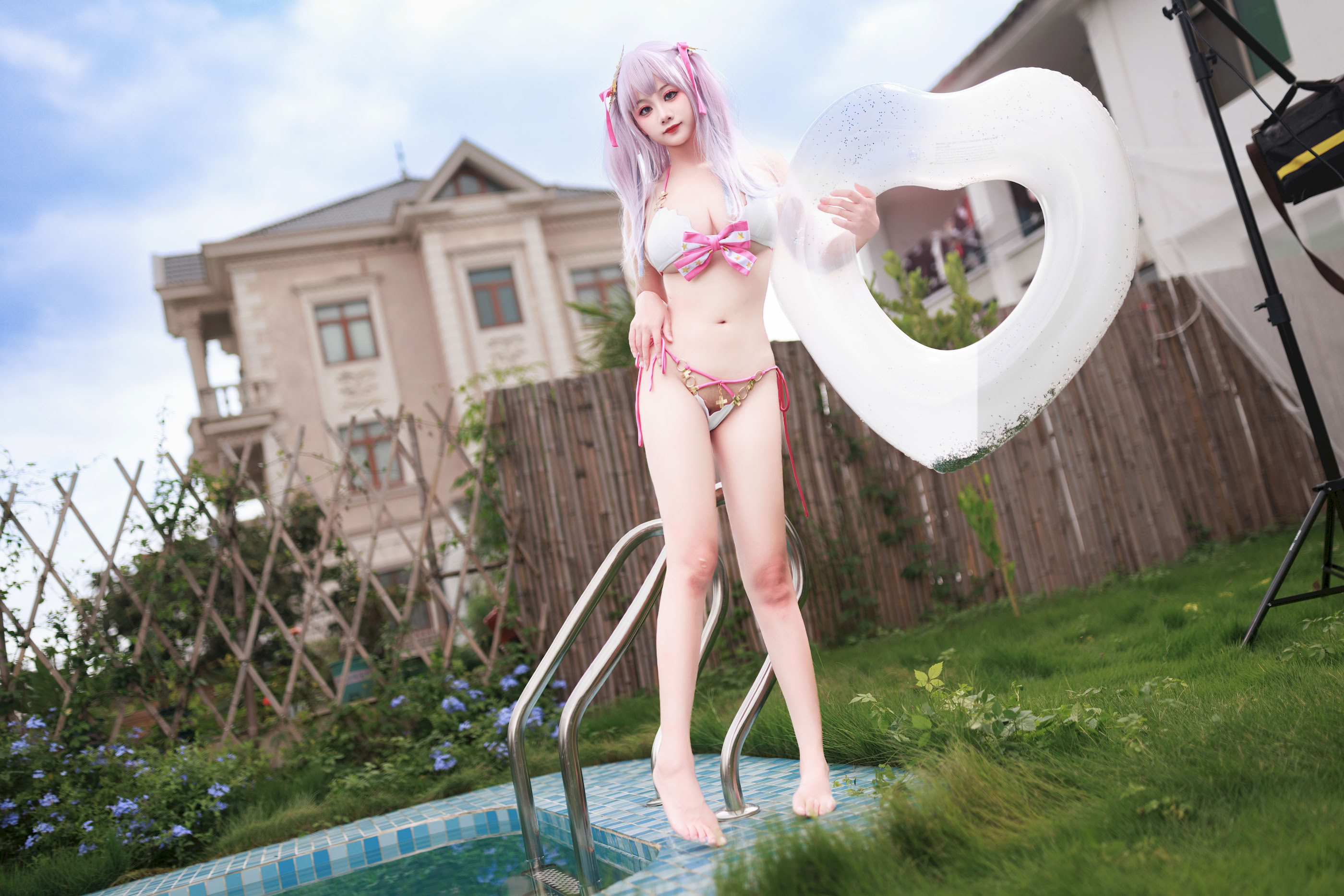 A Xuexue - Đồ bơi Plymouth